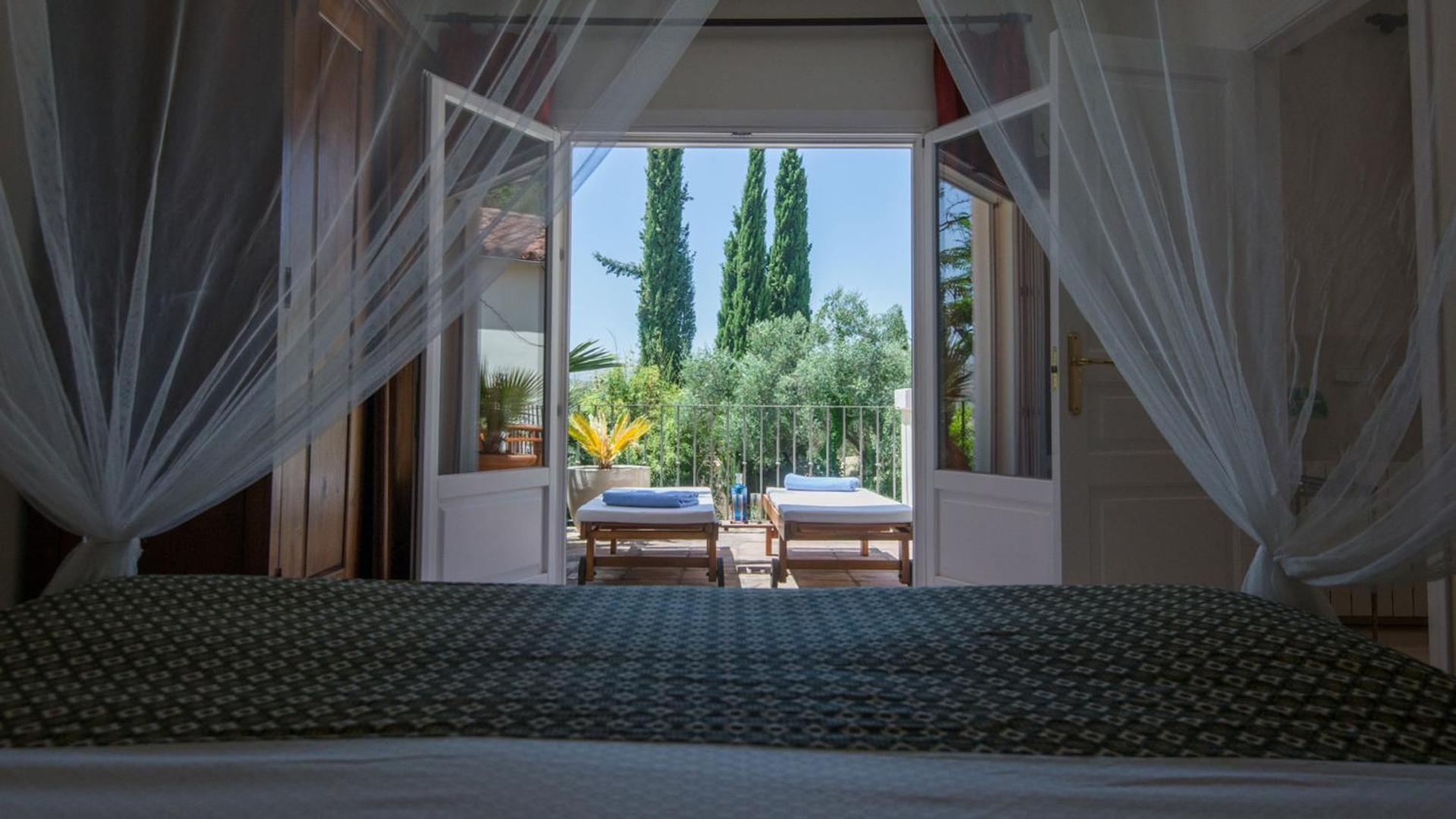 Suite with Terrace - Photo 10