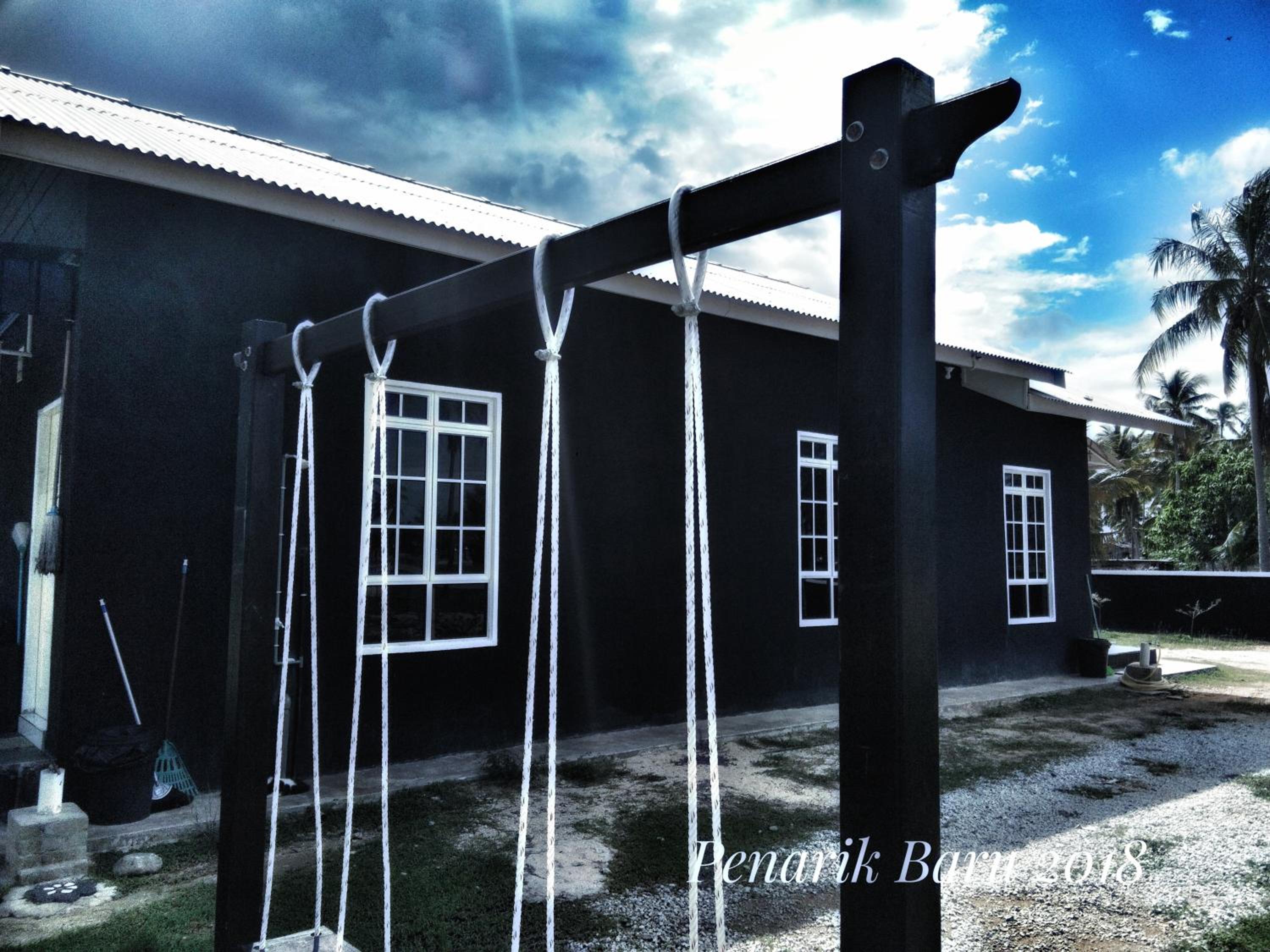 Three Bedroom Home with Private Pool photo 1