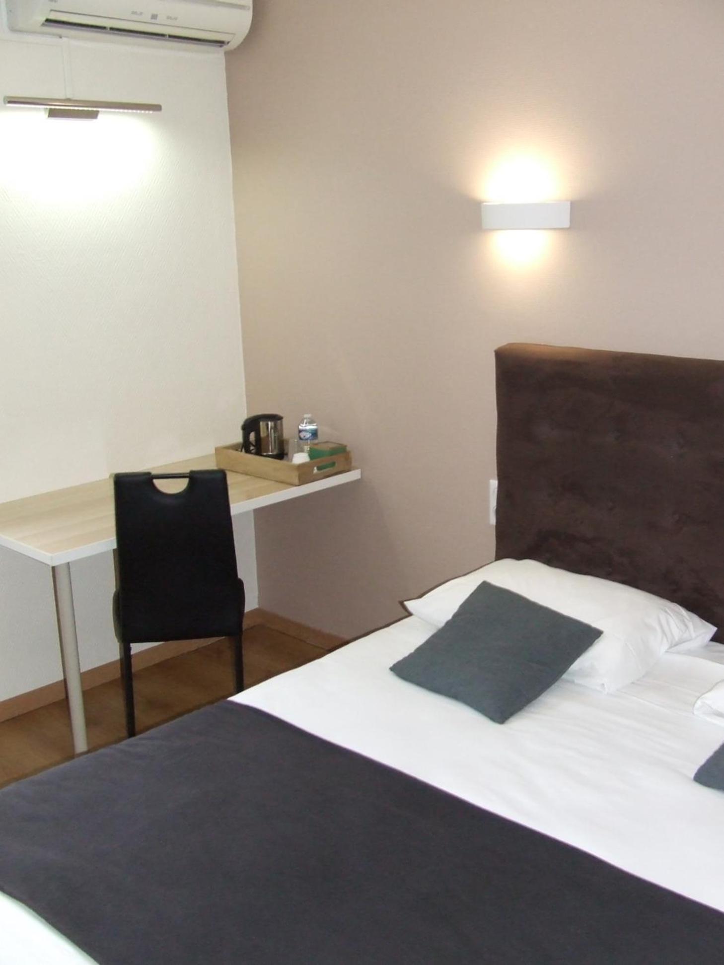 Superior King Room photo 2