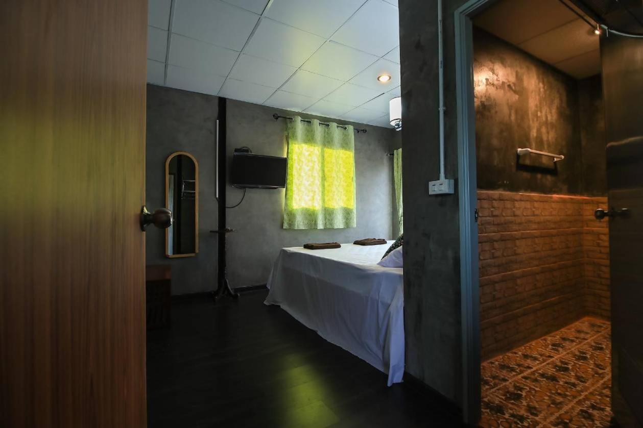 Double or Twin Room with View photo 2