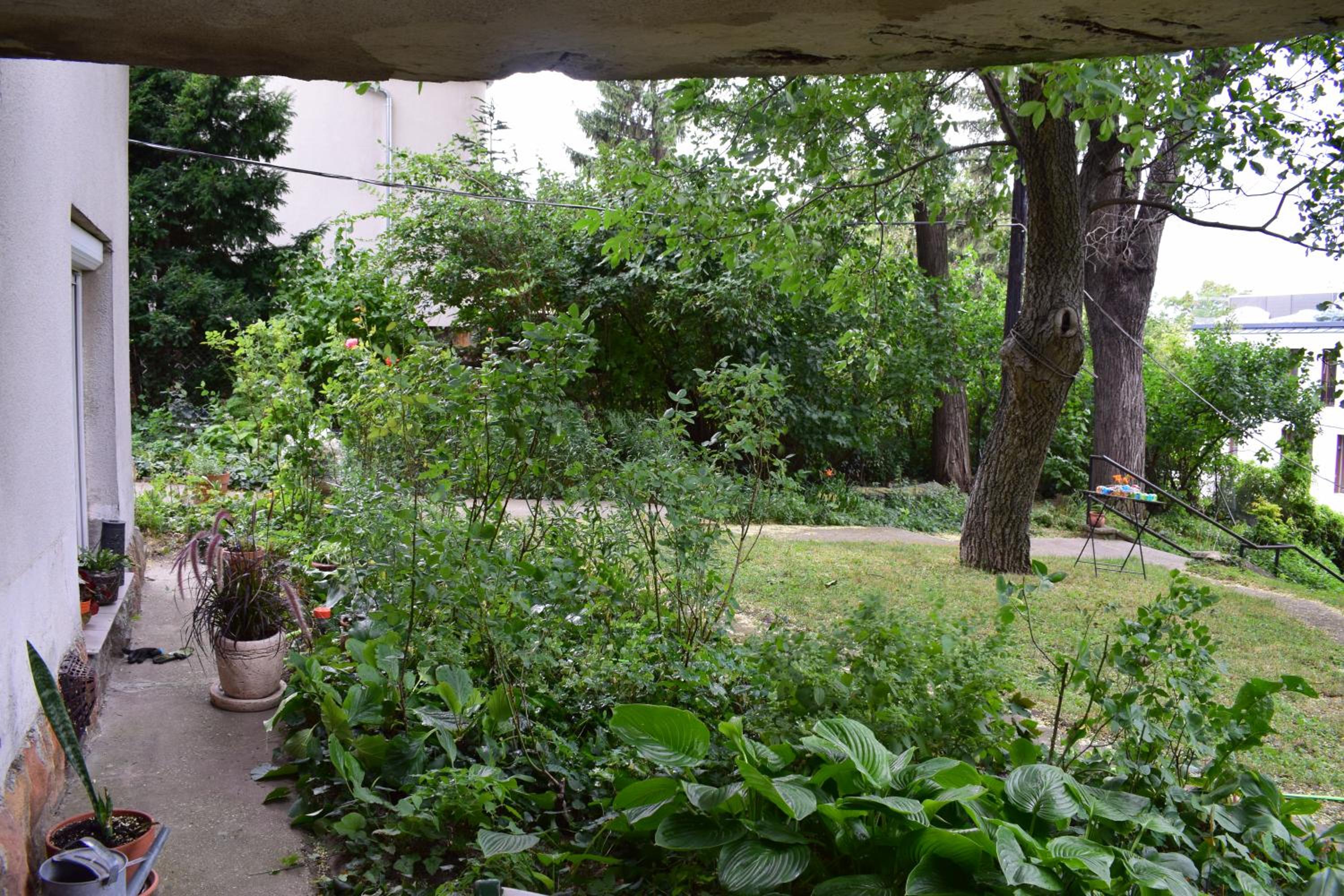 Apartment - Photo 43