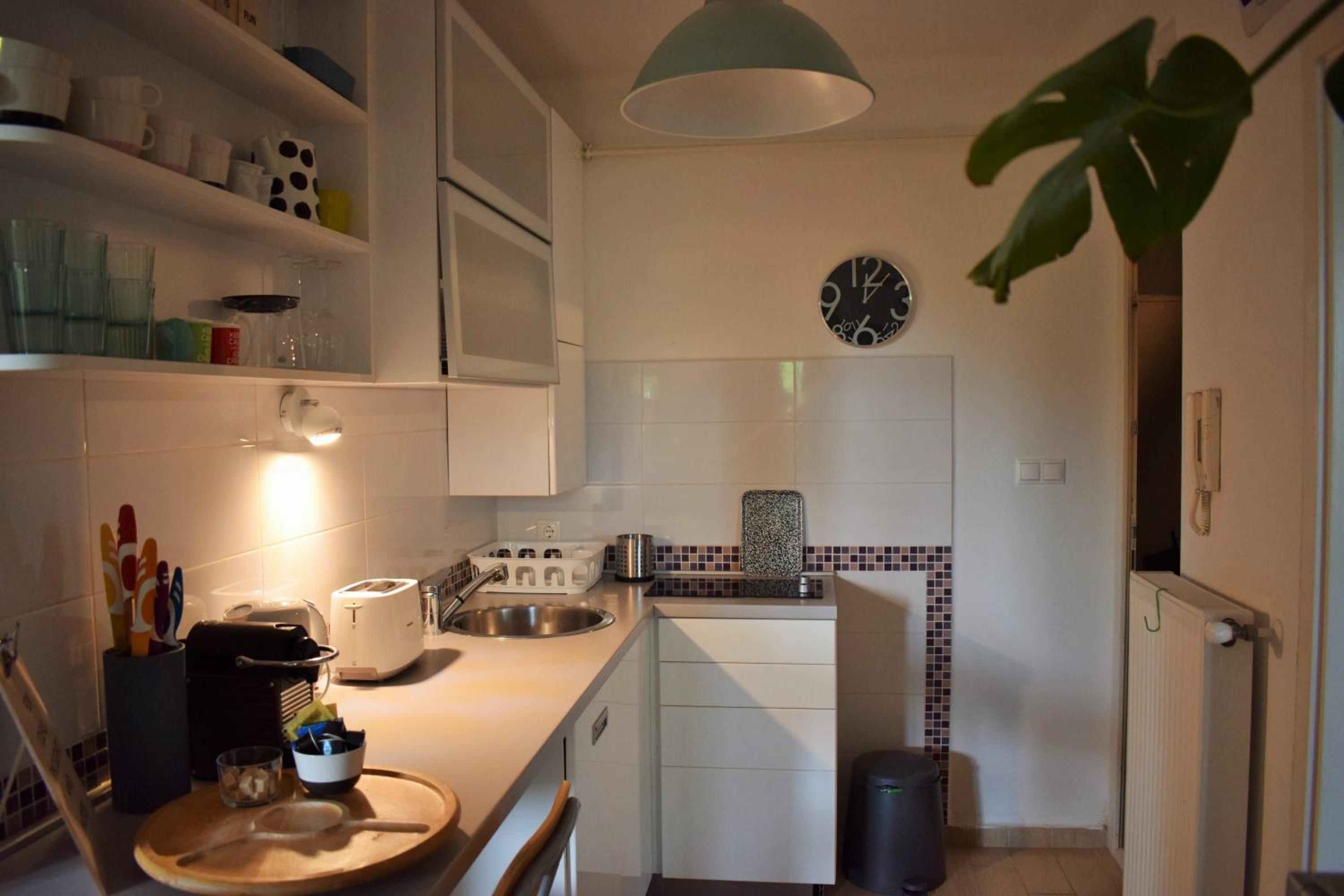 Apartment - Photo 2