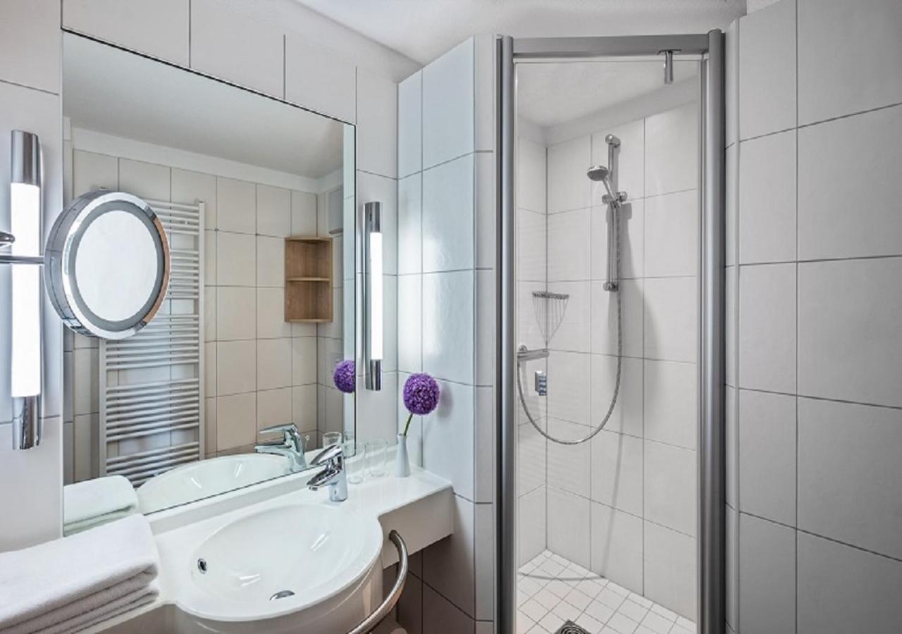 Suite with City View photo 2