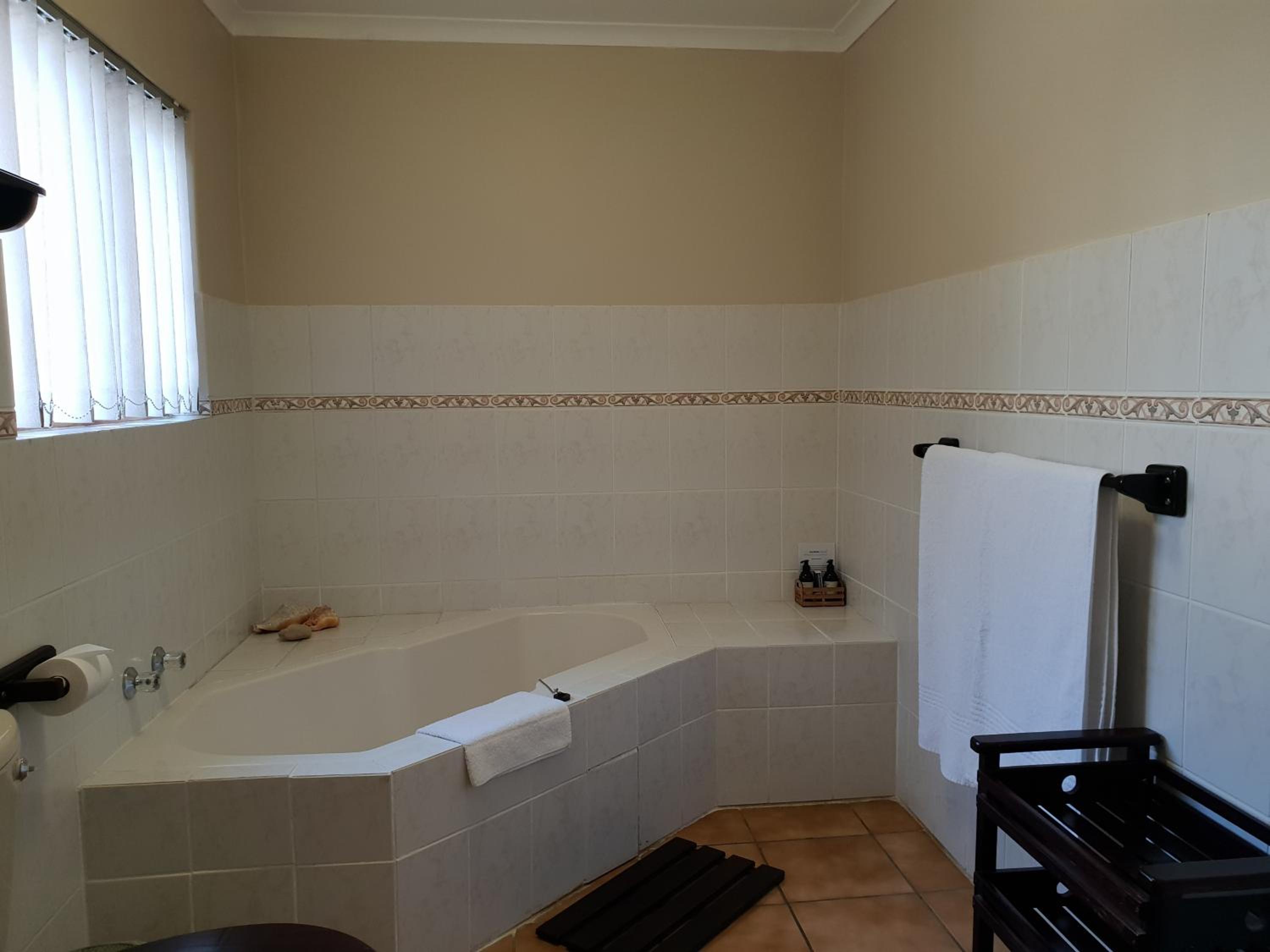Superior Double or Twin Room photo 3