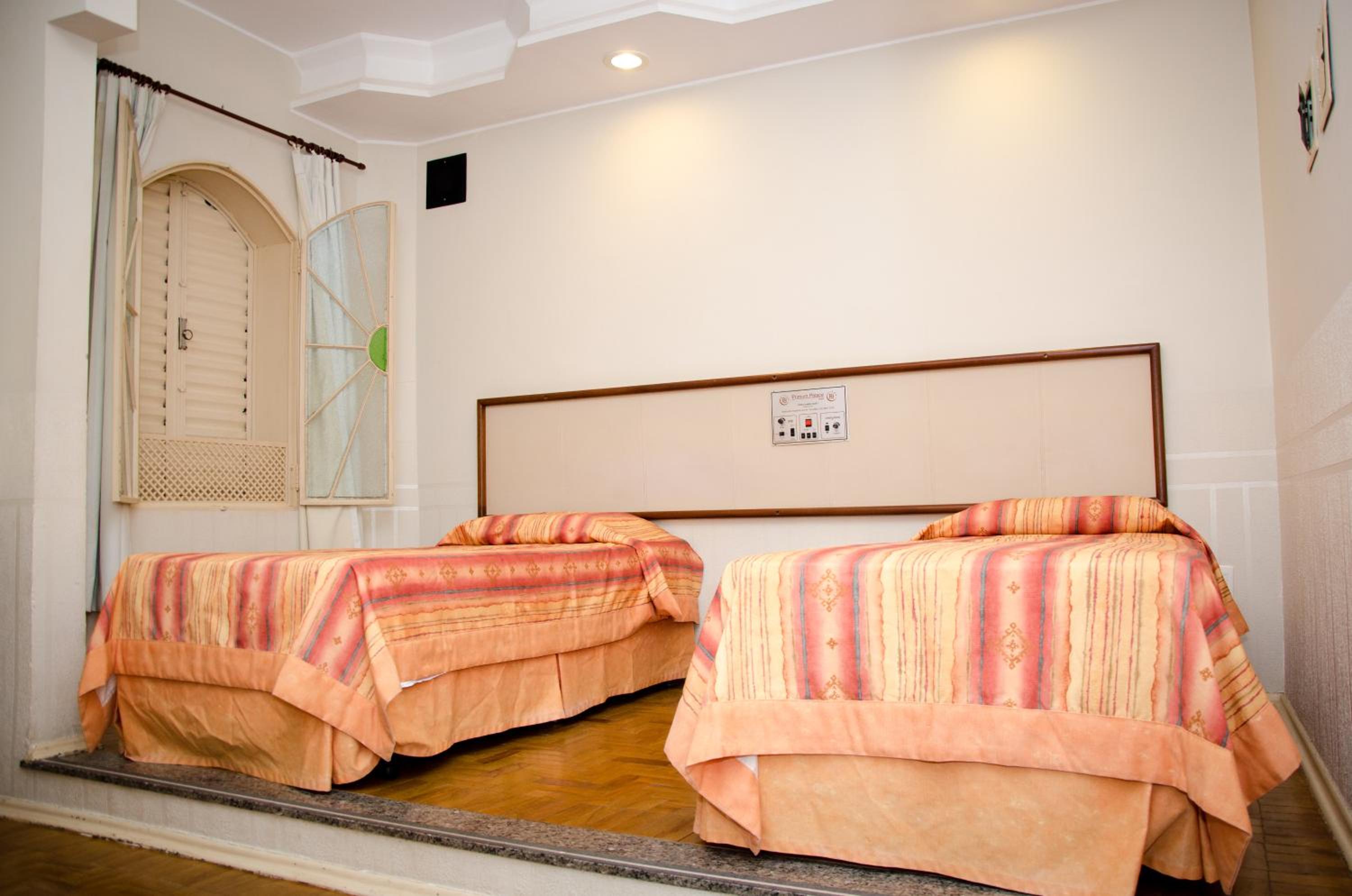 Deluxe Double or Twin Room photo 1