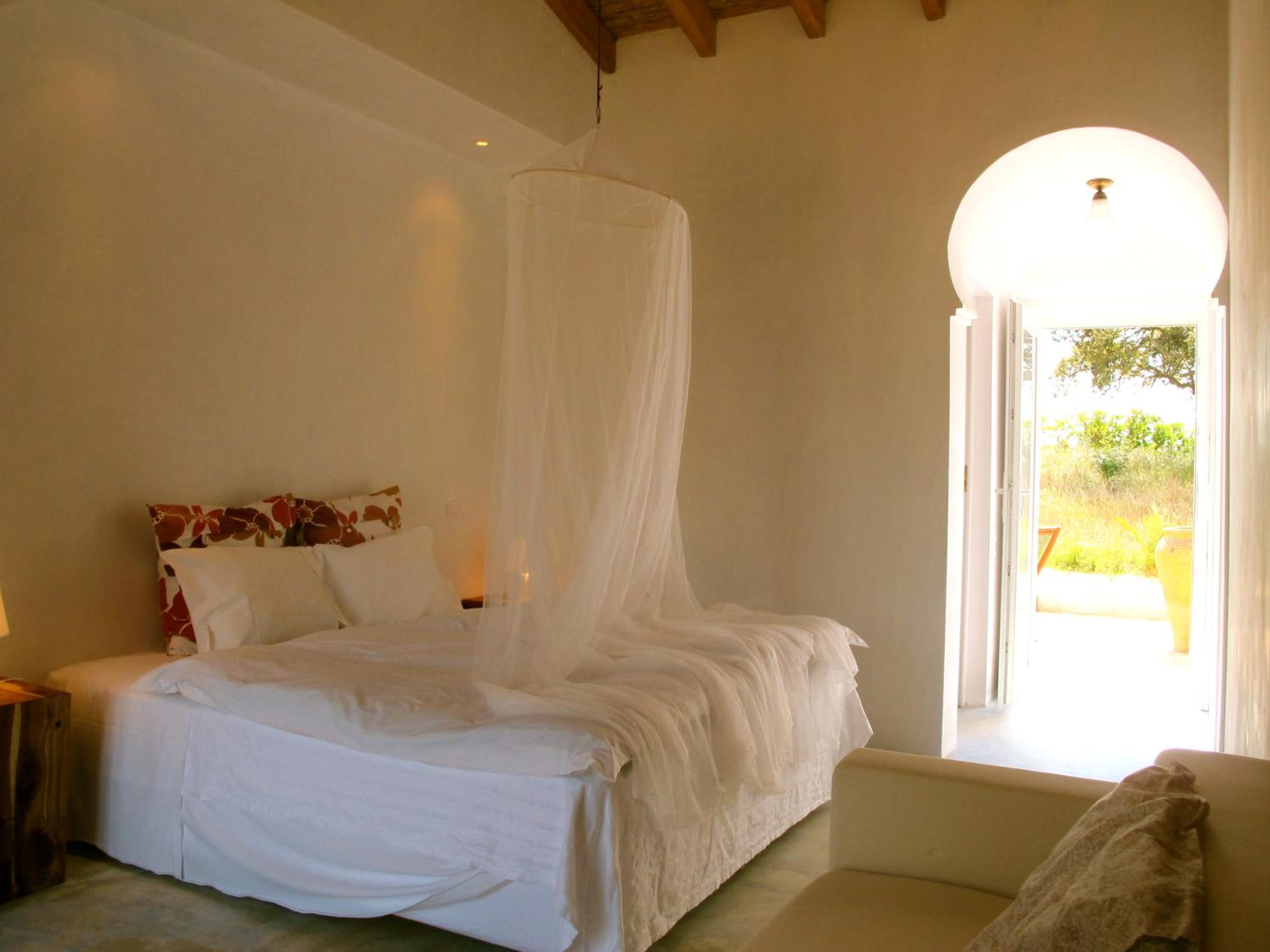 Double Room - Photo 10