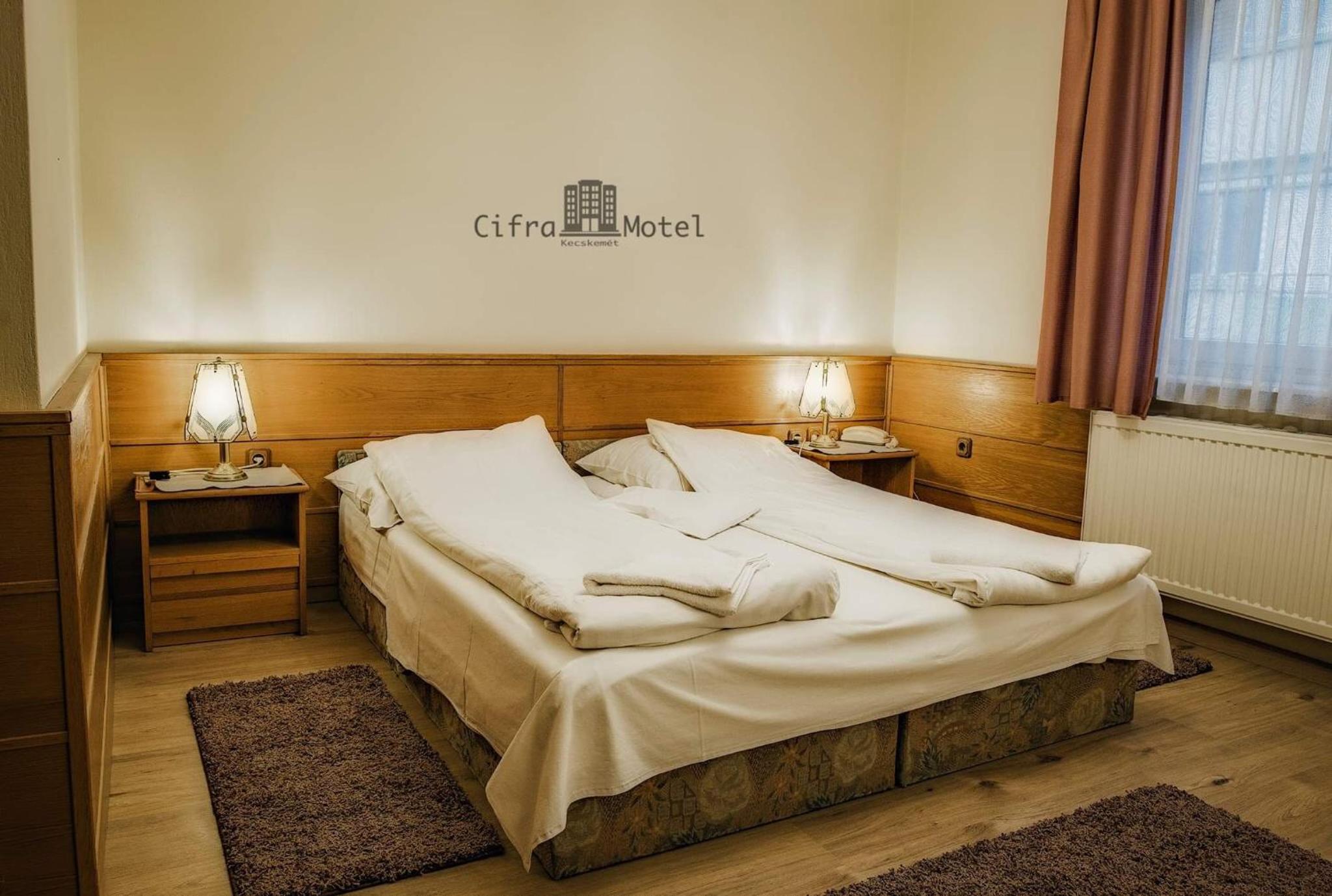 Deluxe Triple Room photo 1