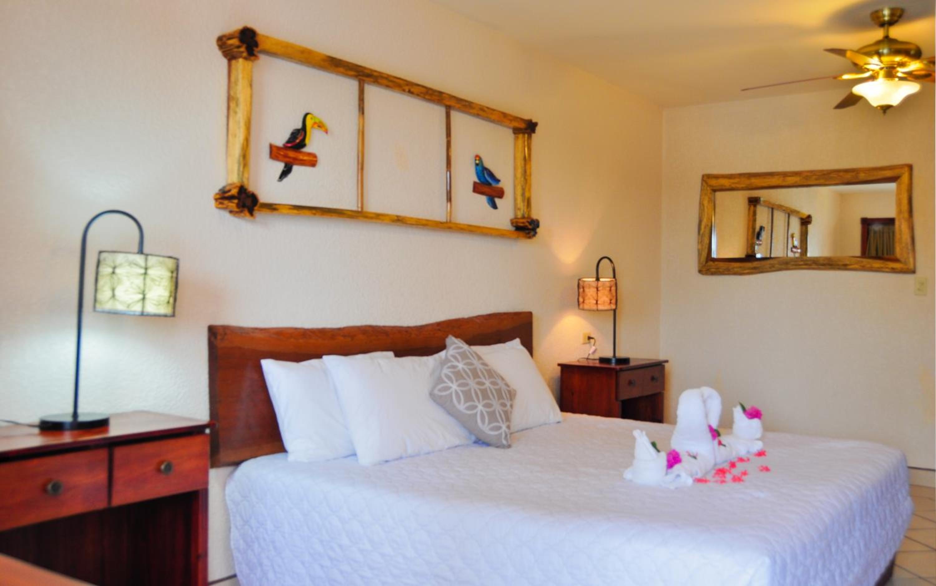 Deluxe King Room photo 3