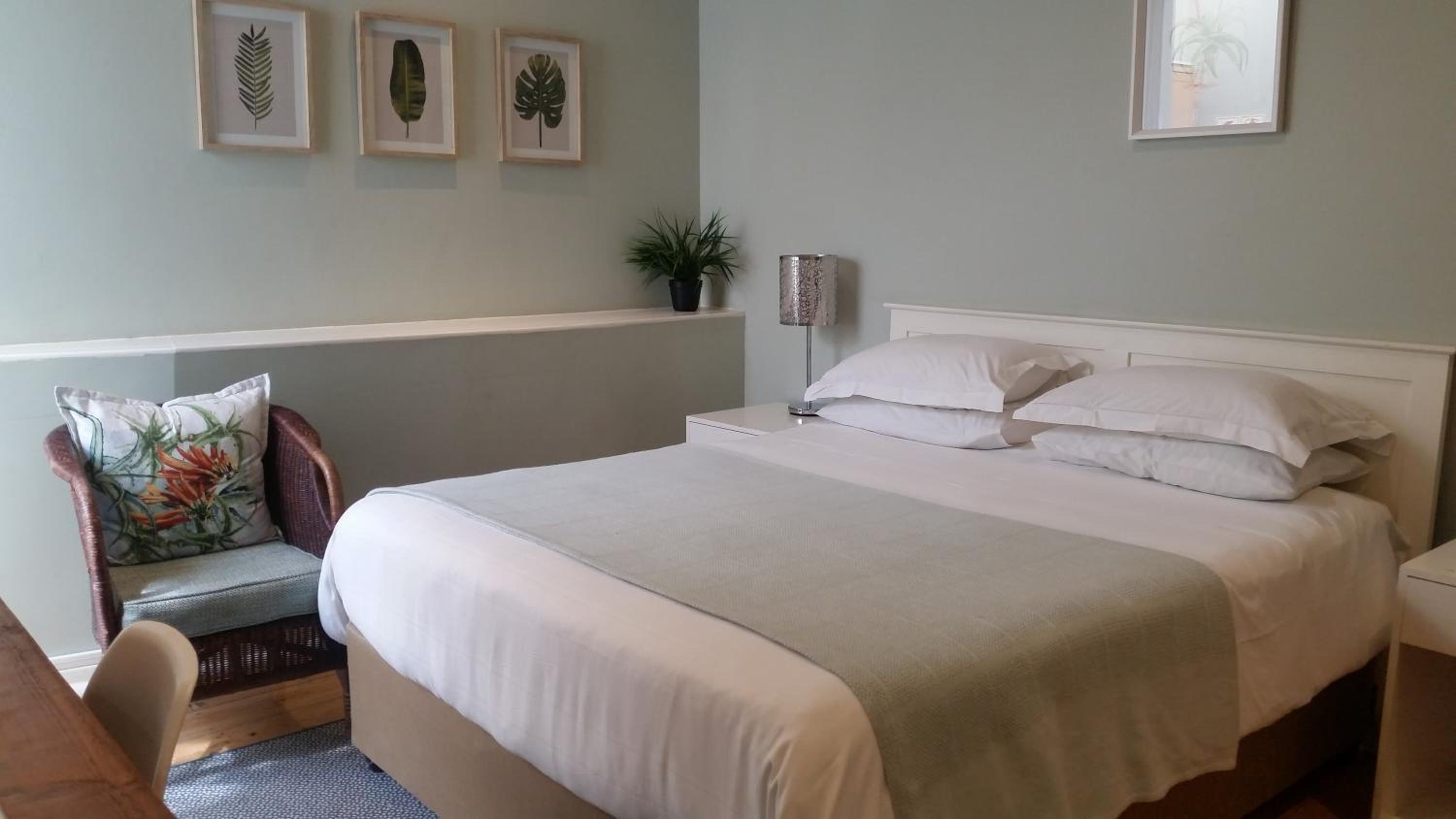 Budget Double Room photo 1