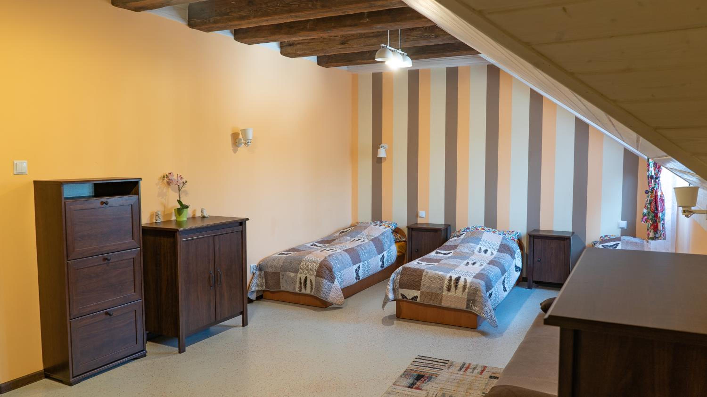 Dormitory Room (5 Adults) photo 1