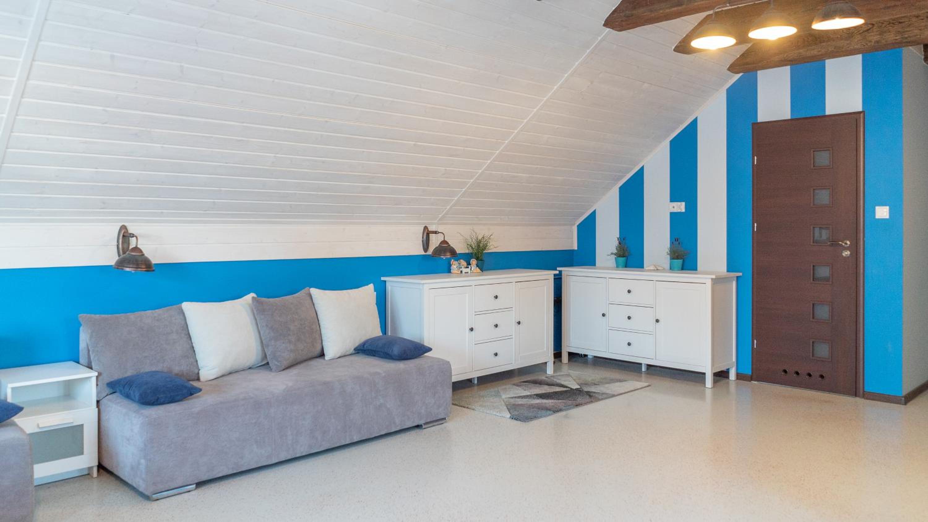 Dormitory Room (7 Adults) photo 2