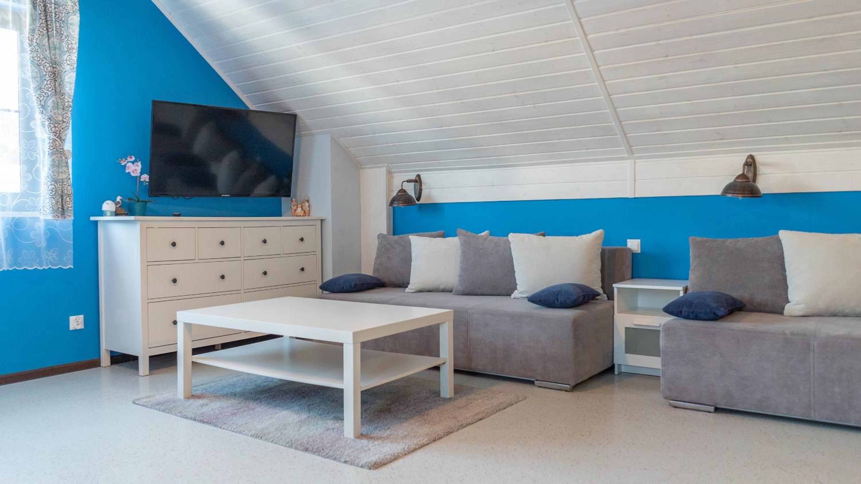 Dormitory Room (7 Adults) photo 3