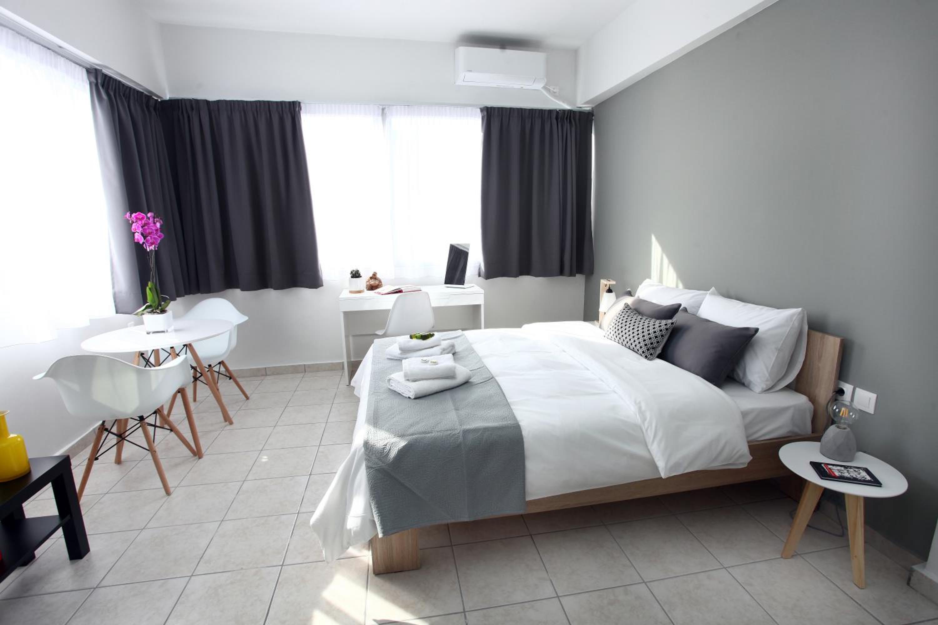 Suite with City View photo 2