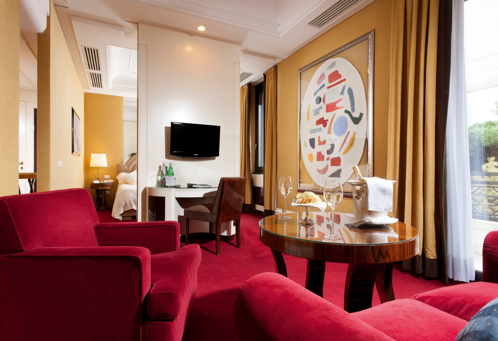 Prestige Suite photo 1