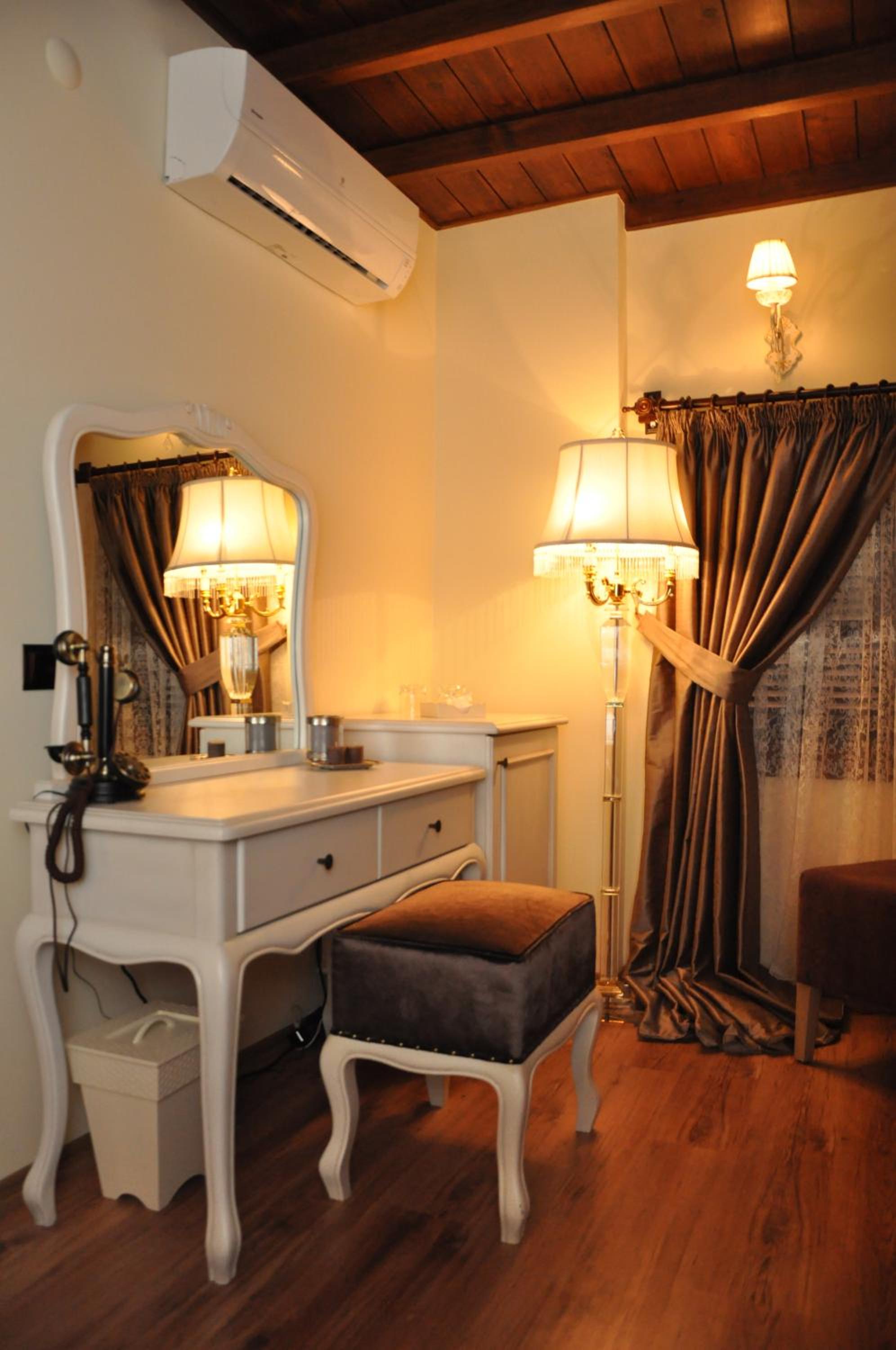 Double Room with Sea View - Photo 7