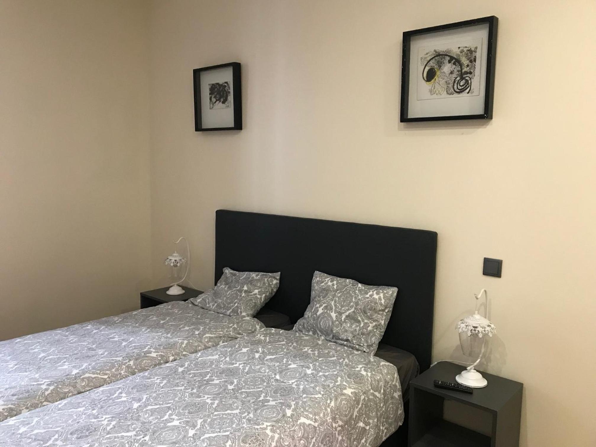 Double or Twin Room with Shower - Photo 1
