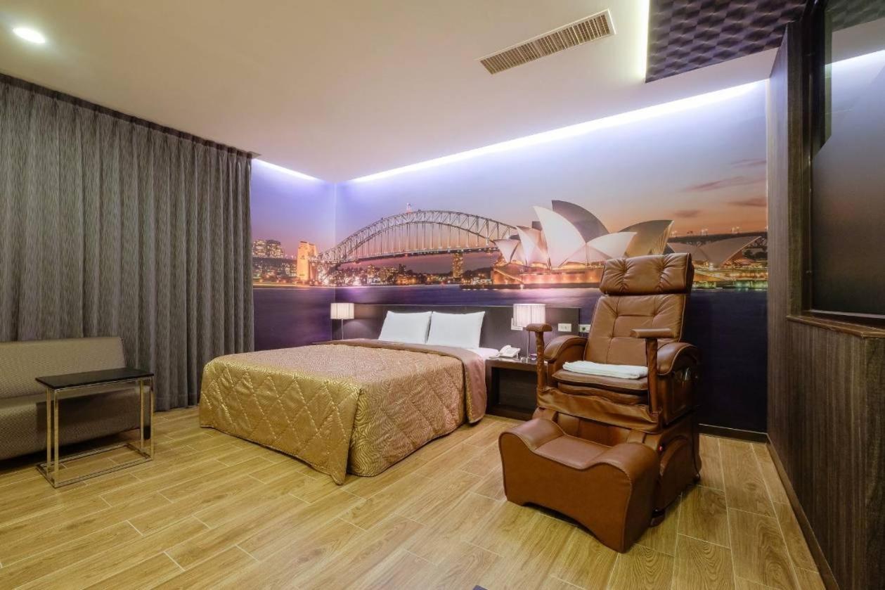 Superior Queen Room