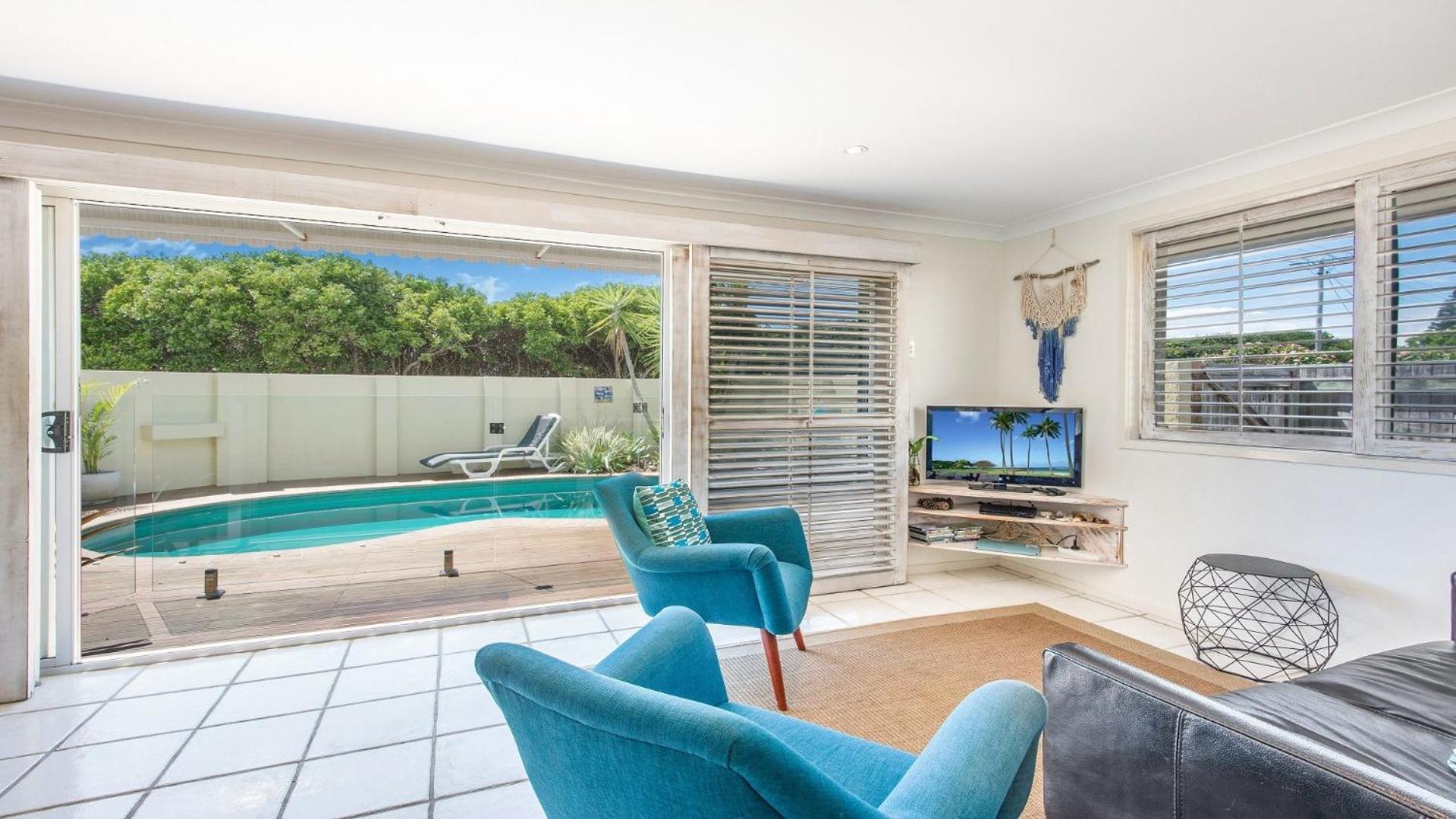 Apartment with Pool View  photo 1