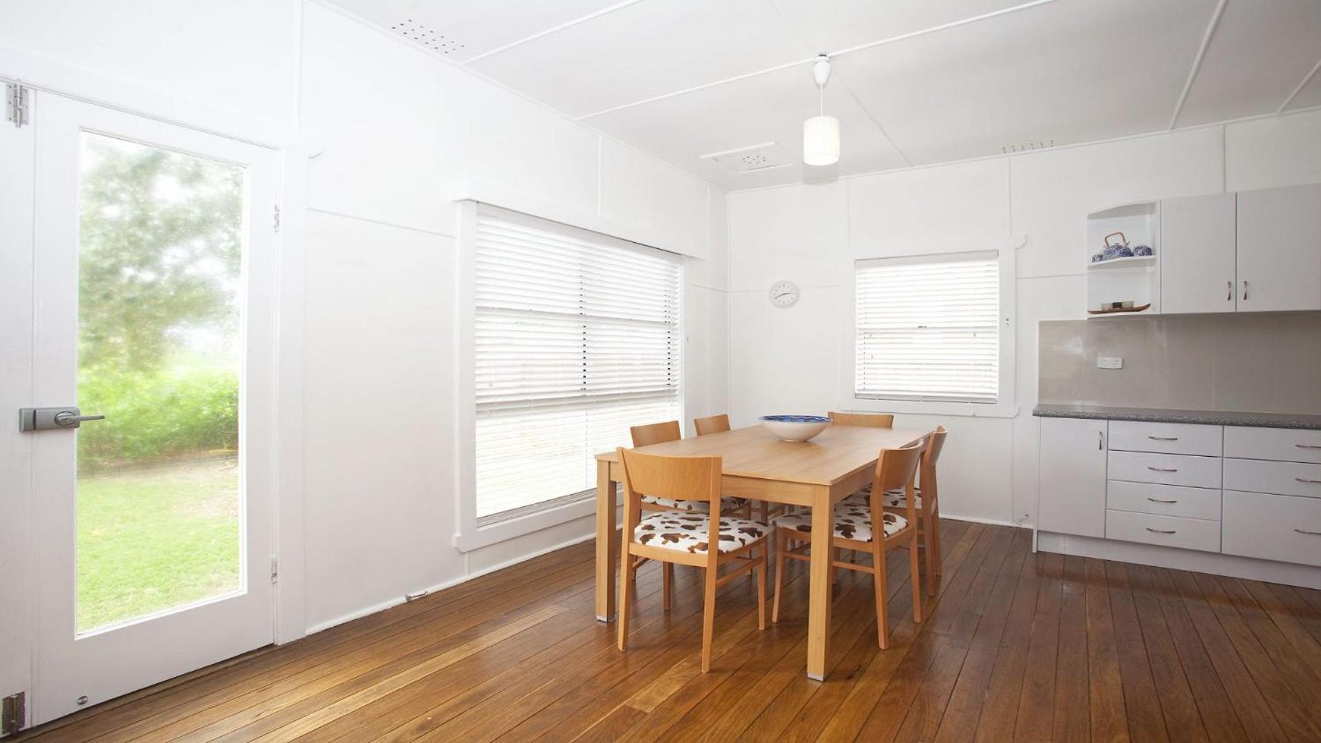 Three-Bedroom Townhouse photo 2