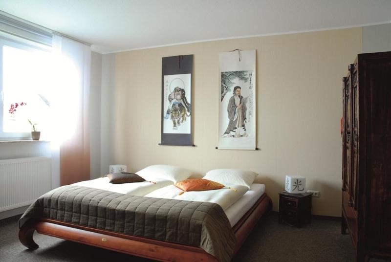 Theme Double Room - Photo 12
