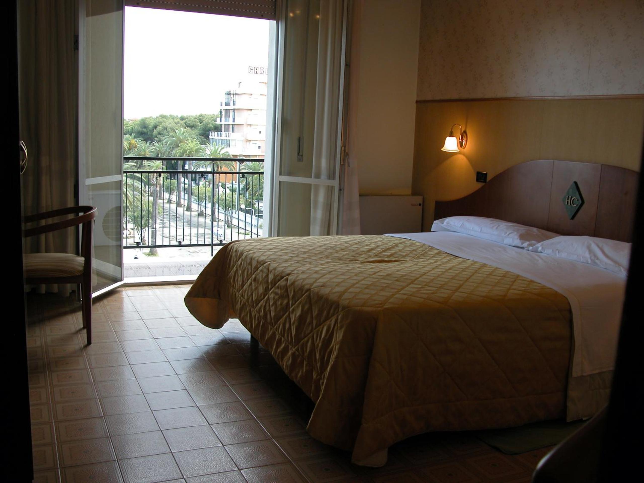 Double or Twin Room photo 2