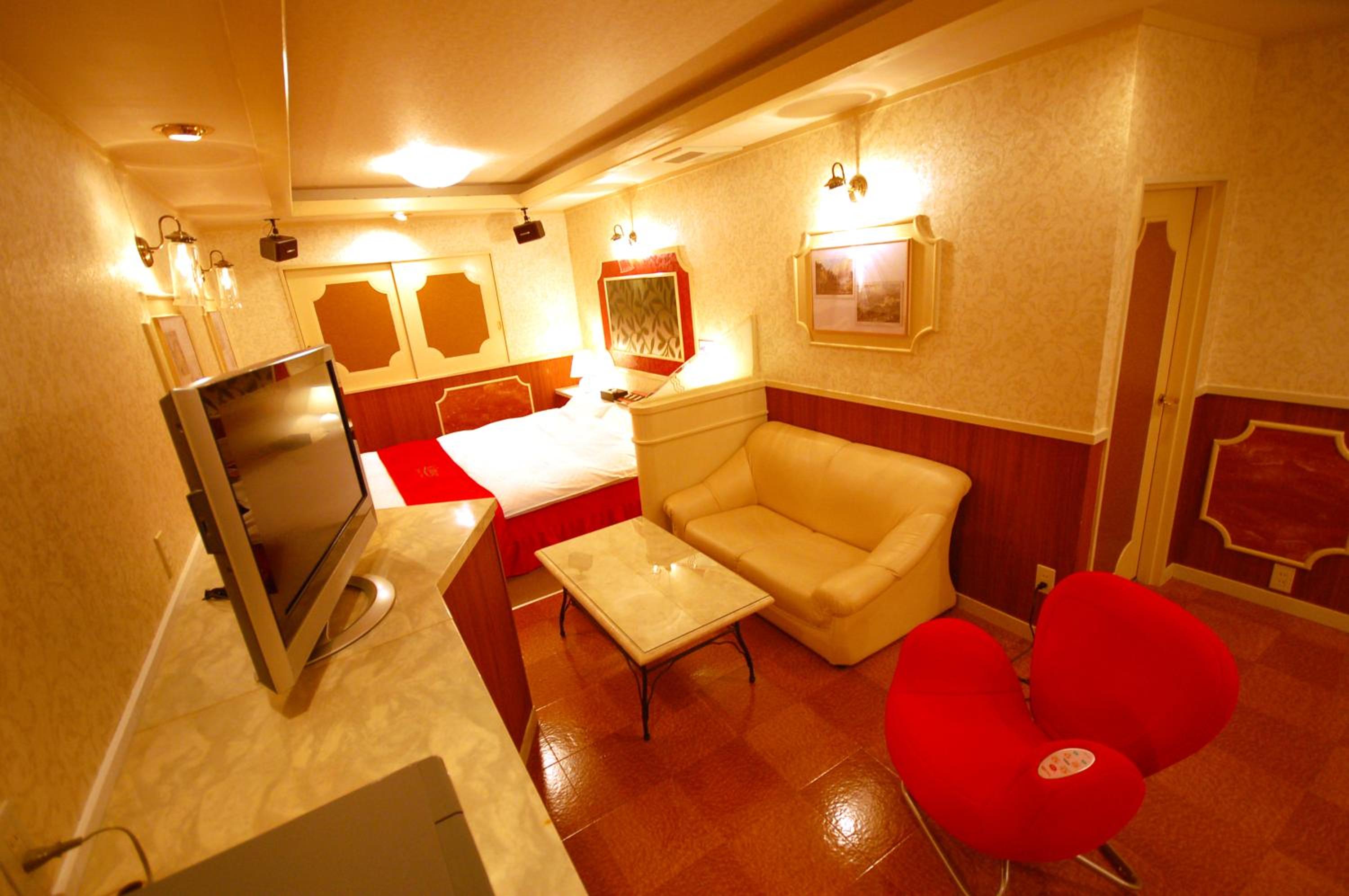 Double Room - Photo 8