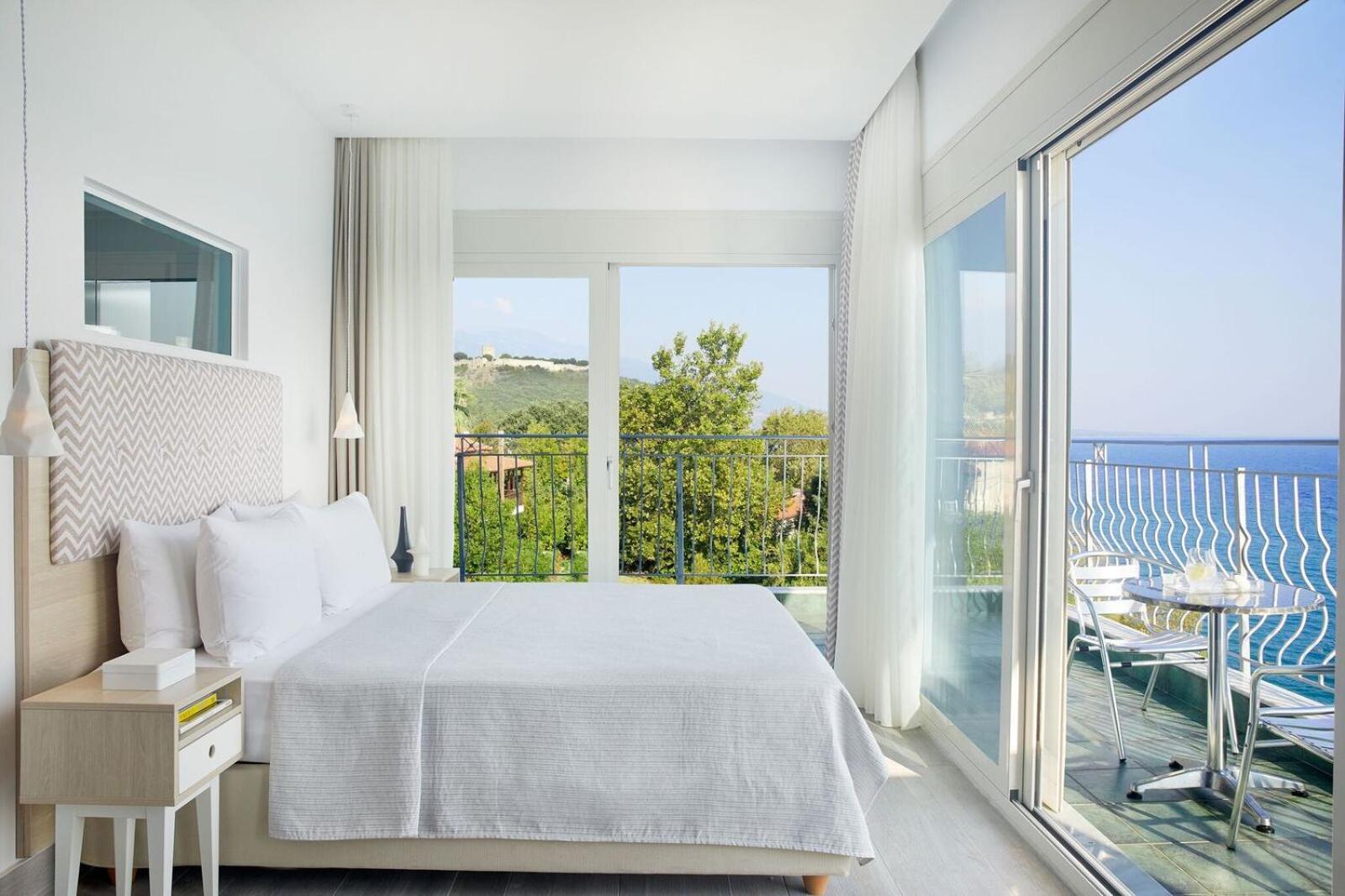 Superior Double Room with Sea View
