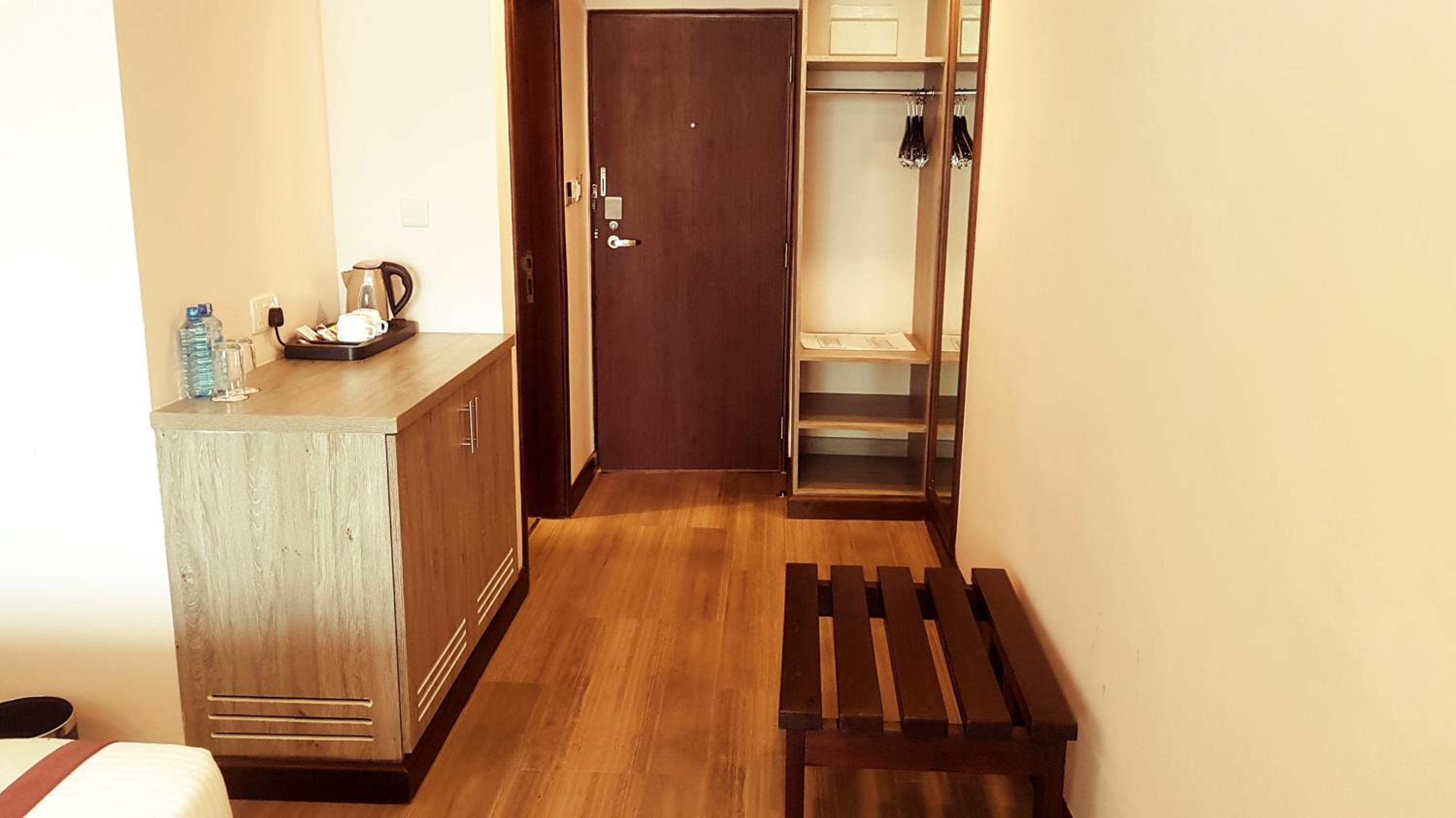 Superior Double Room - Photo 8