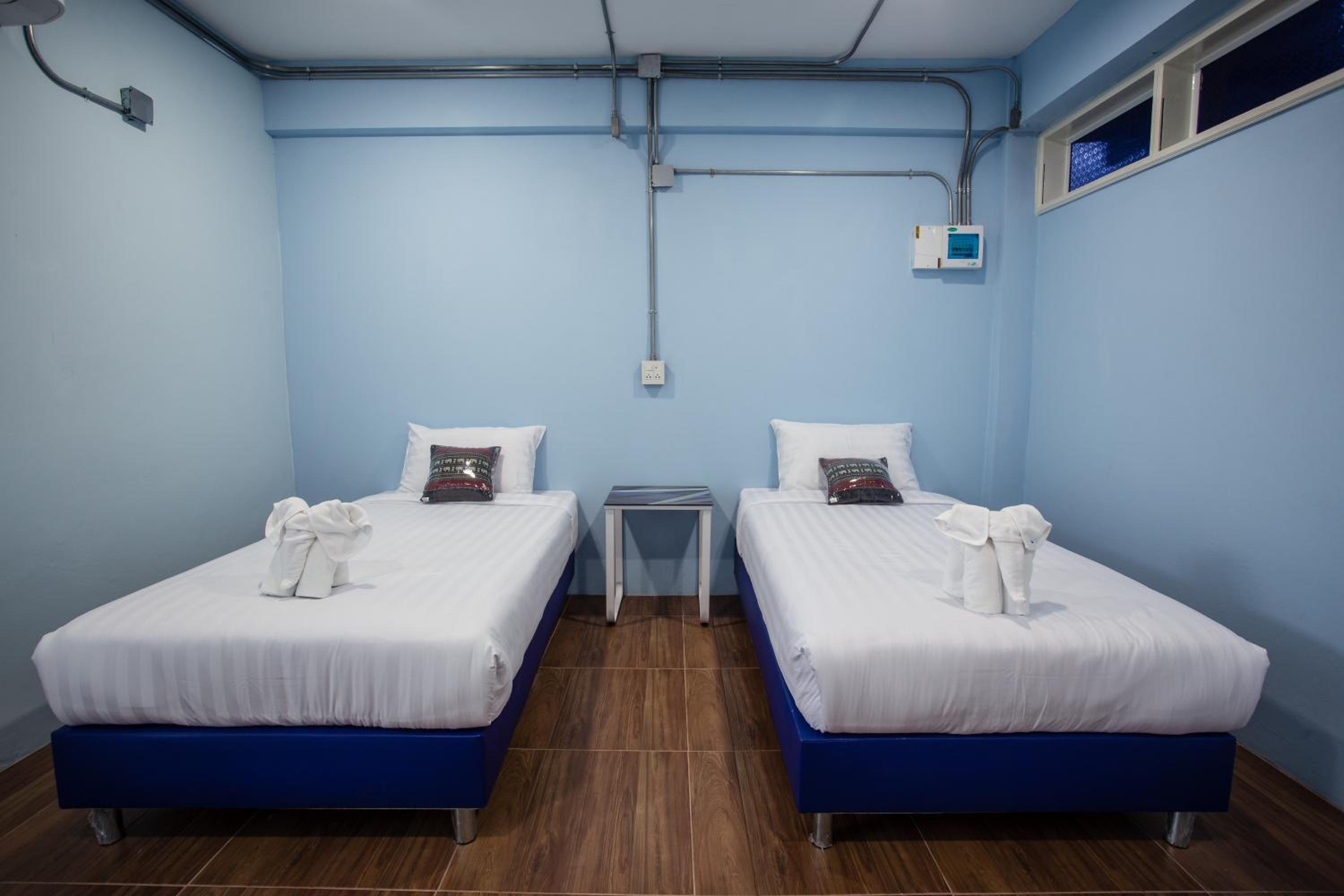 Twin Room - Photo 5