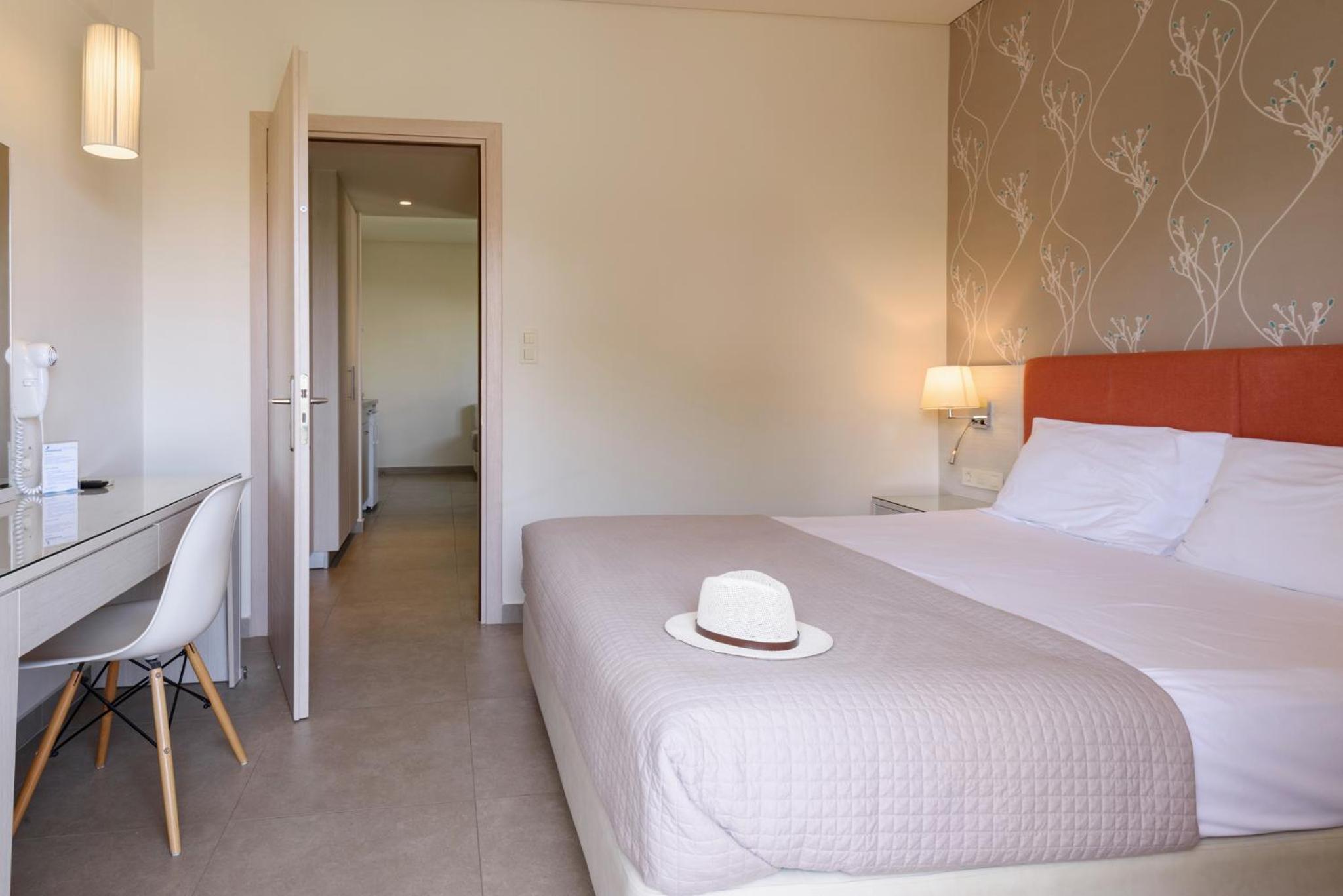 Superior Triple Room photo 1