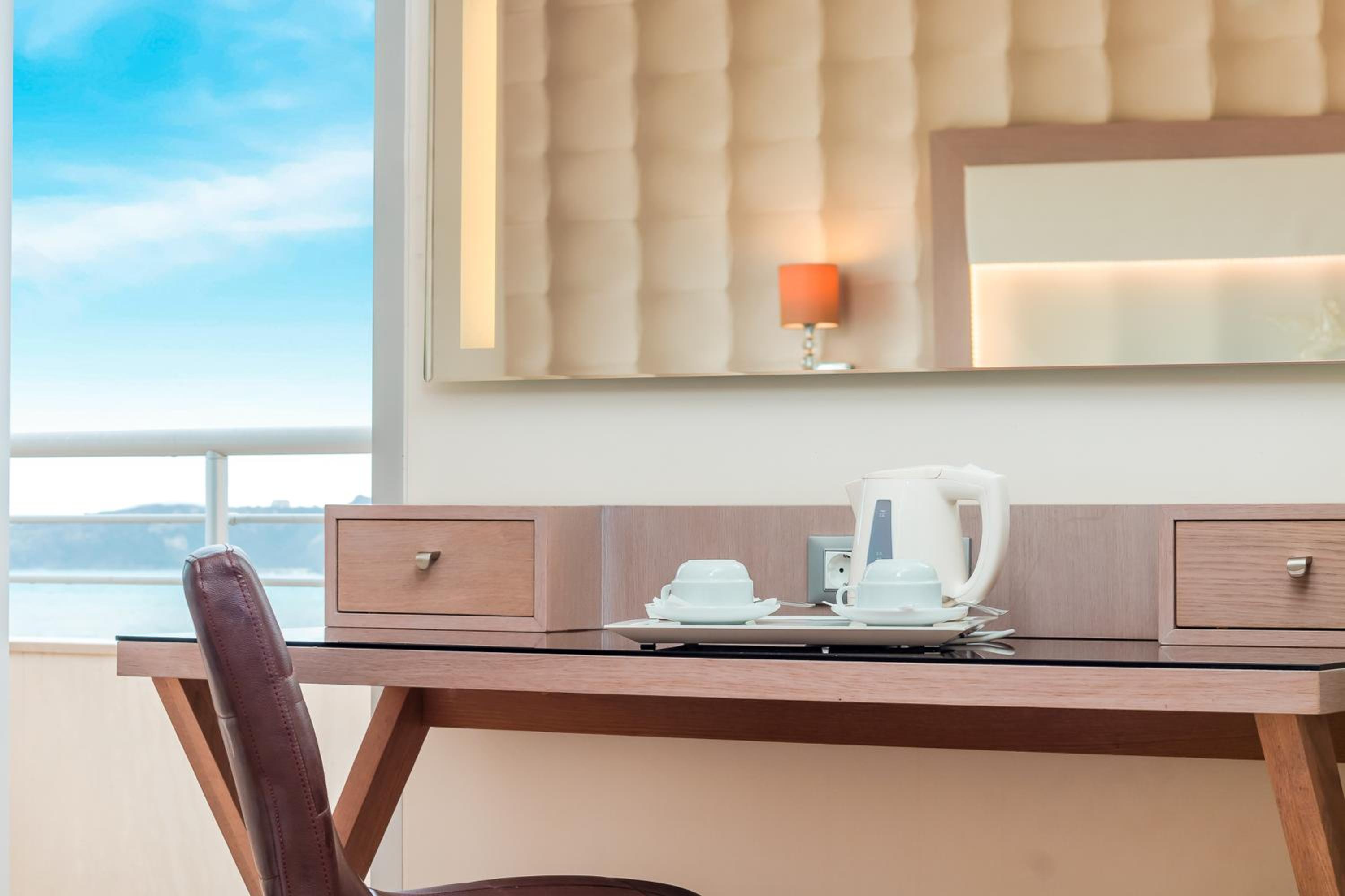  Deluxe Sea View - Photo 4