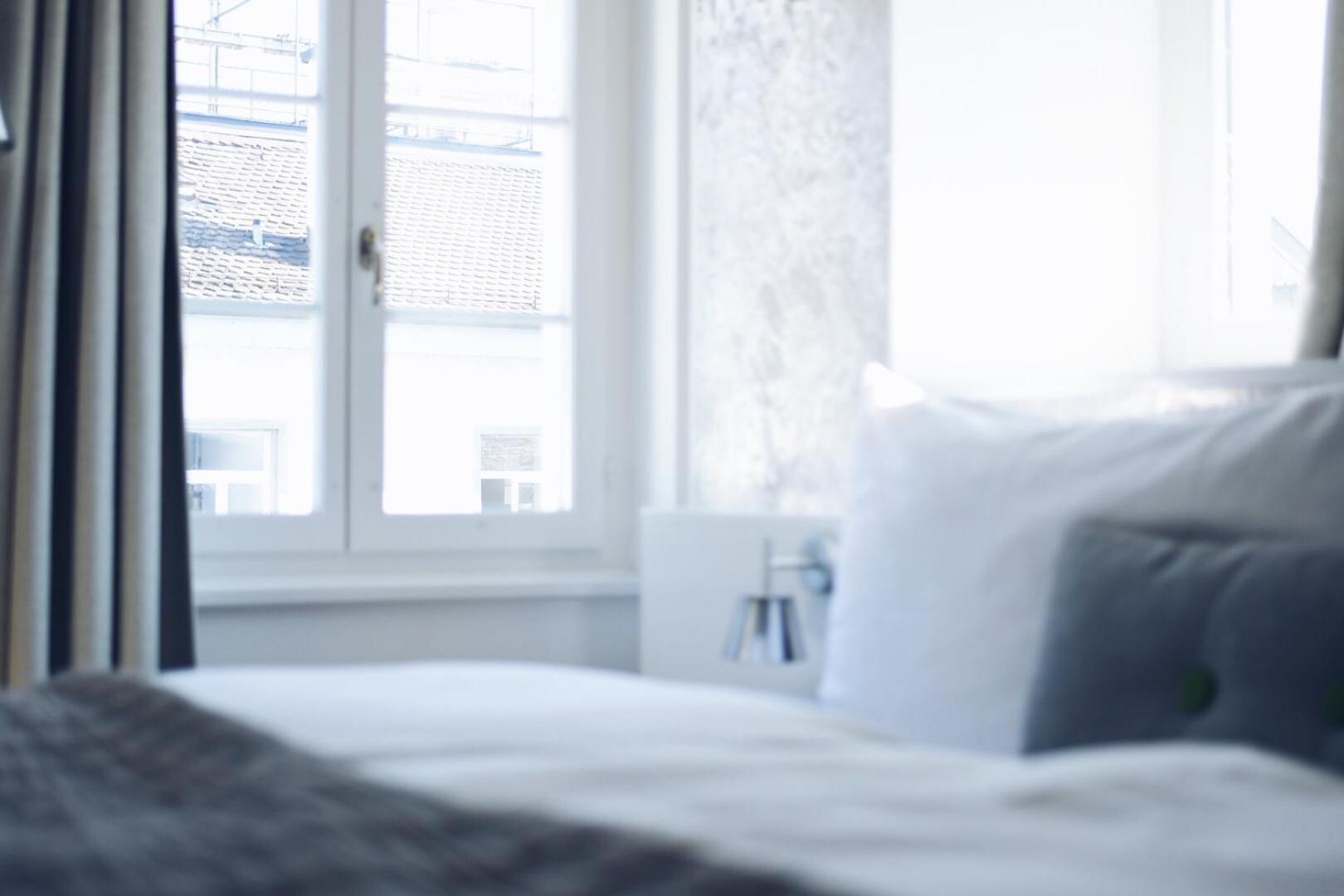Double or Twin Room - Photo 10