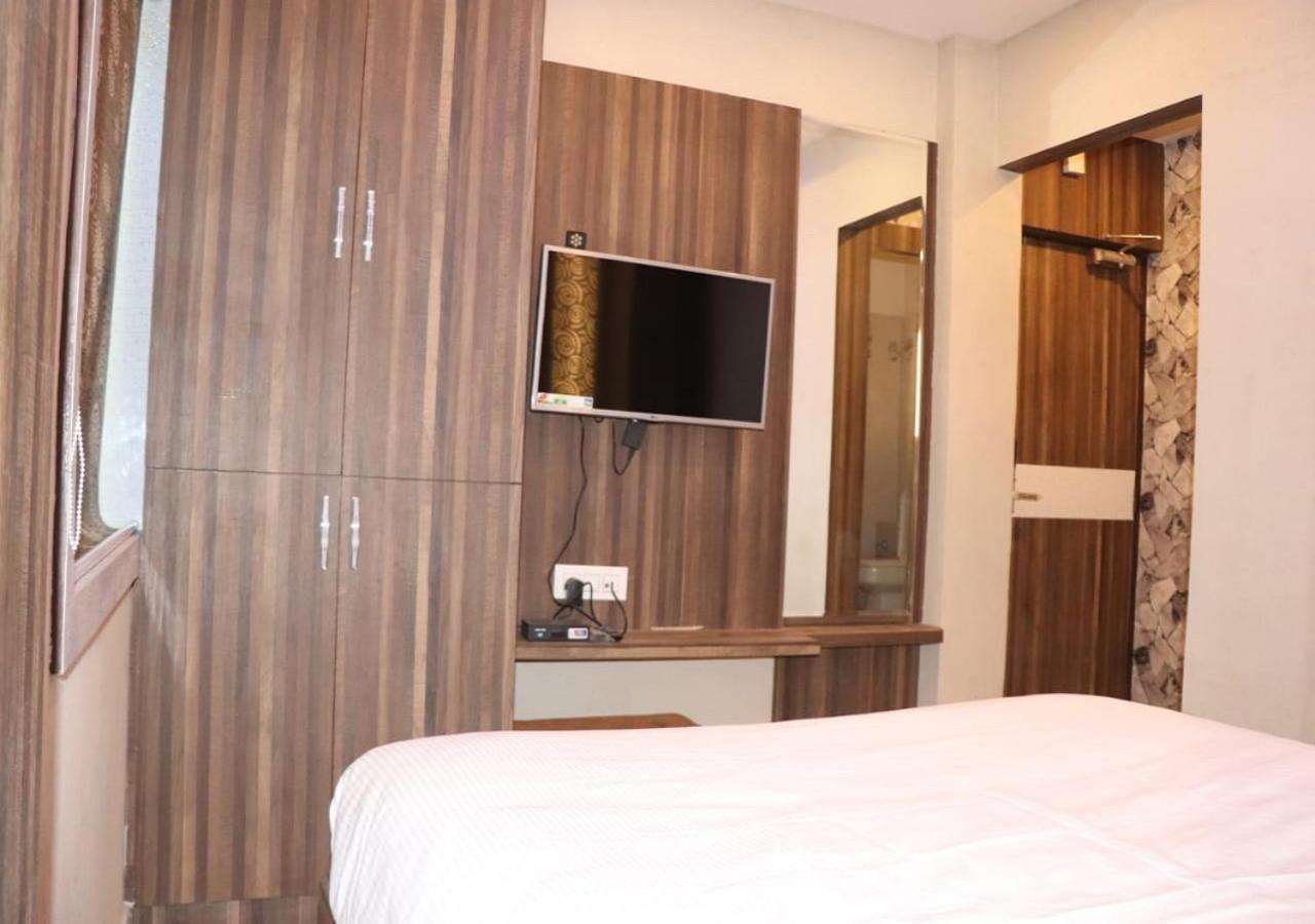 Deluxe Double or Twin Room - Photo 4