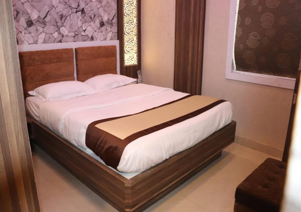 Deluxe Double or Twin Room - Photo 1