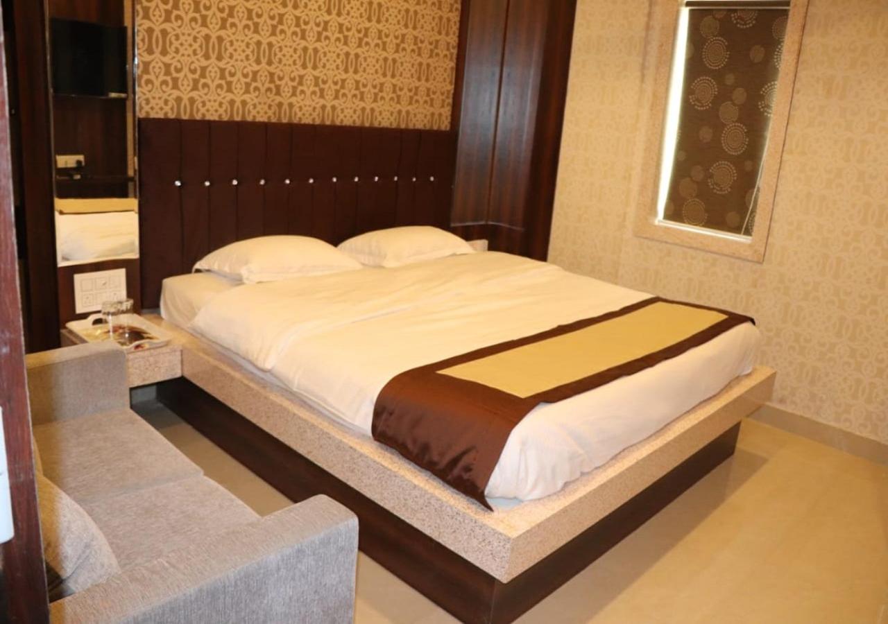 Standard Double or Twin Room - Photo 1