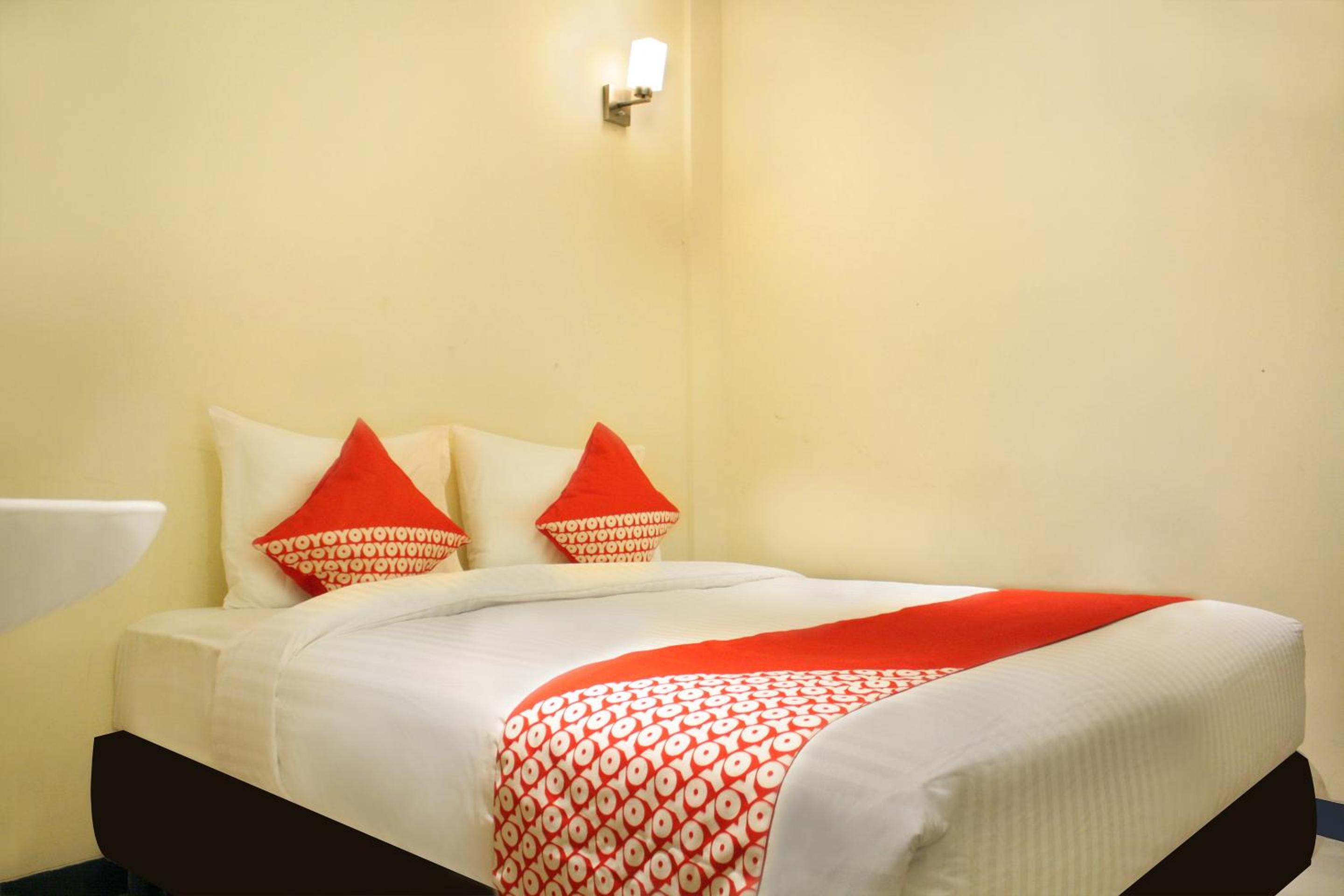 Deluxe Double Room - Photo 7