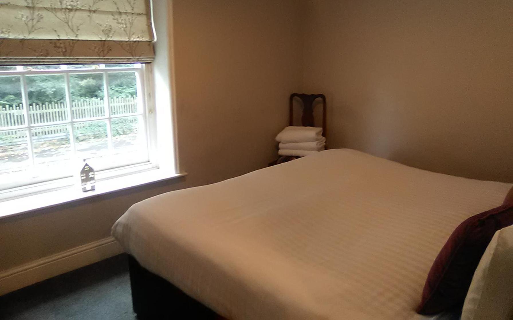 Standard Double or Twin Room photo 1