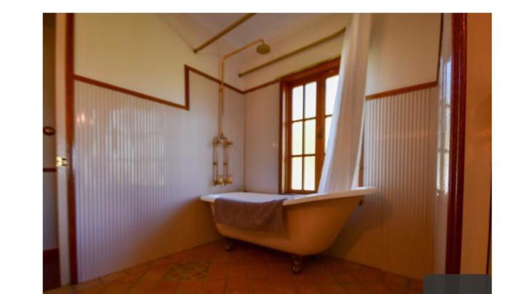 Villa photo 3