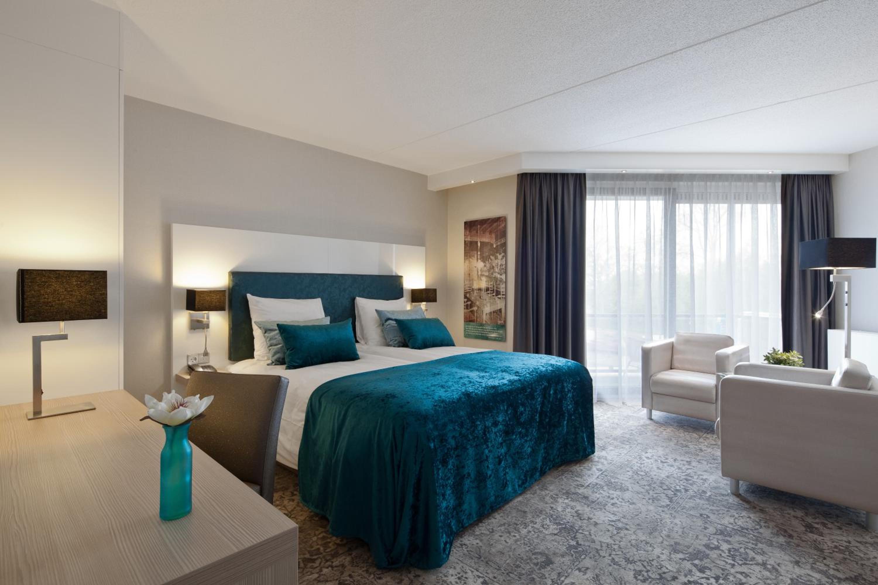 Comfort Triple Room with Balcony - Photo 5