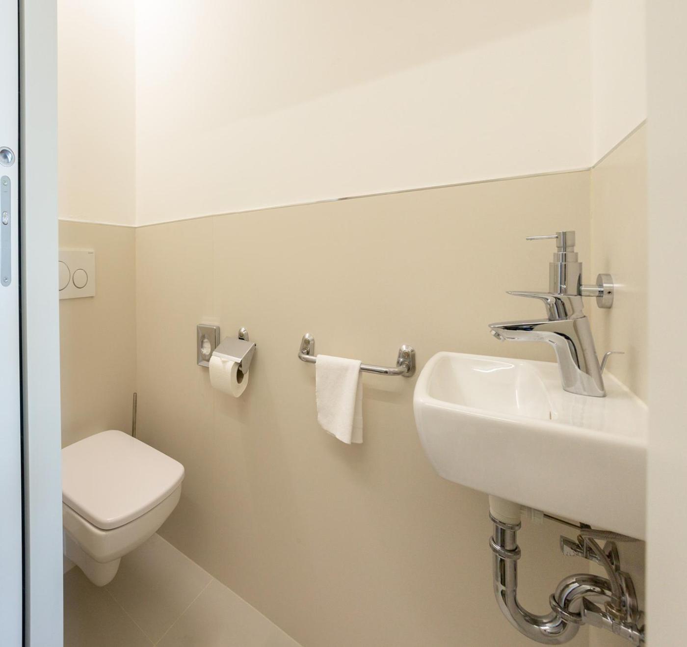 Available room
