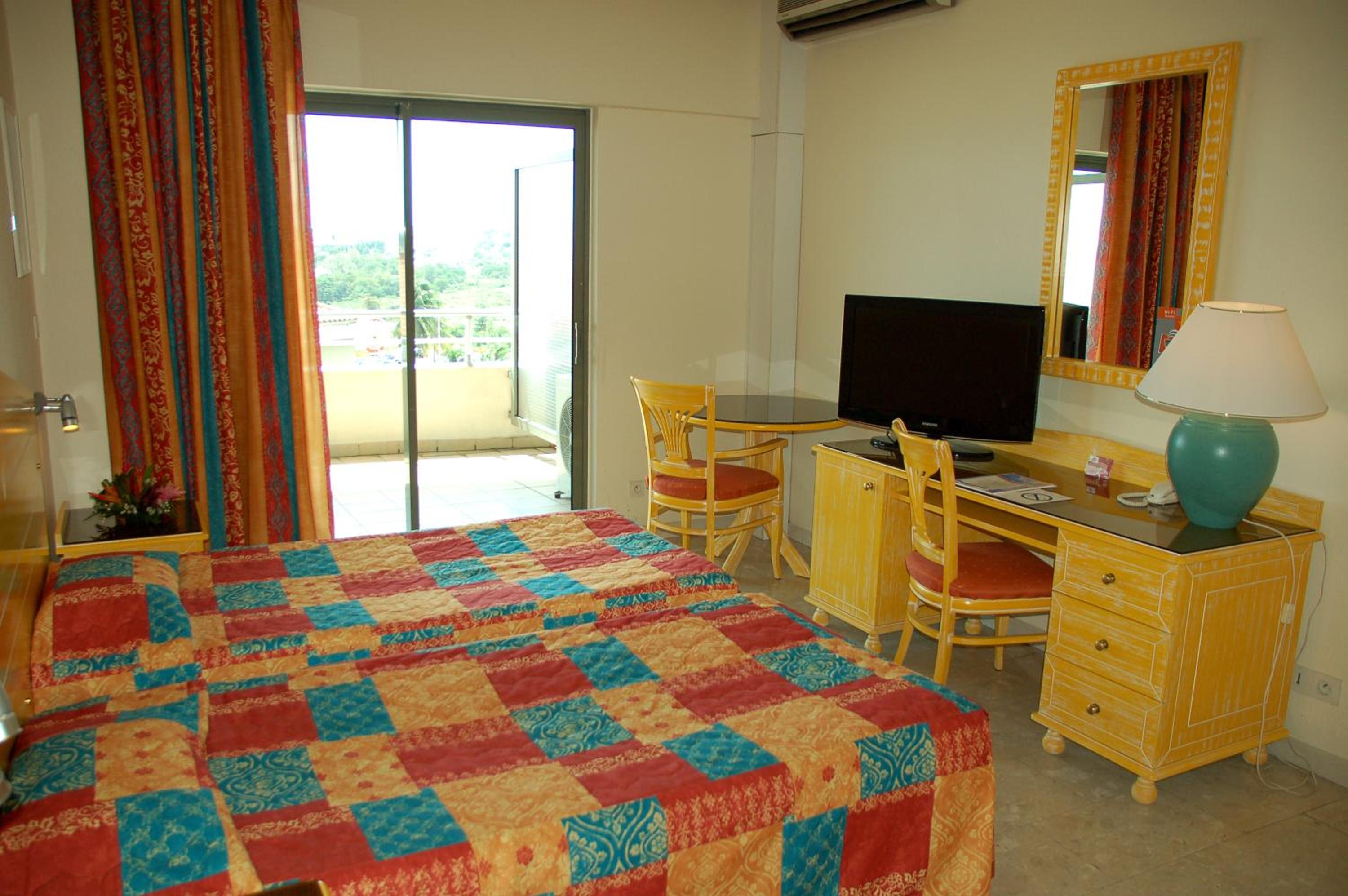 Standard Double or Twin Room - Photo 3