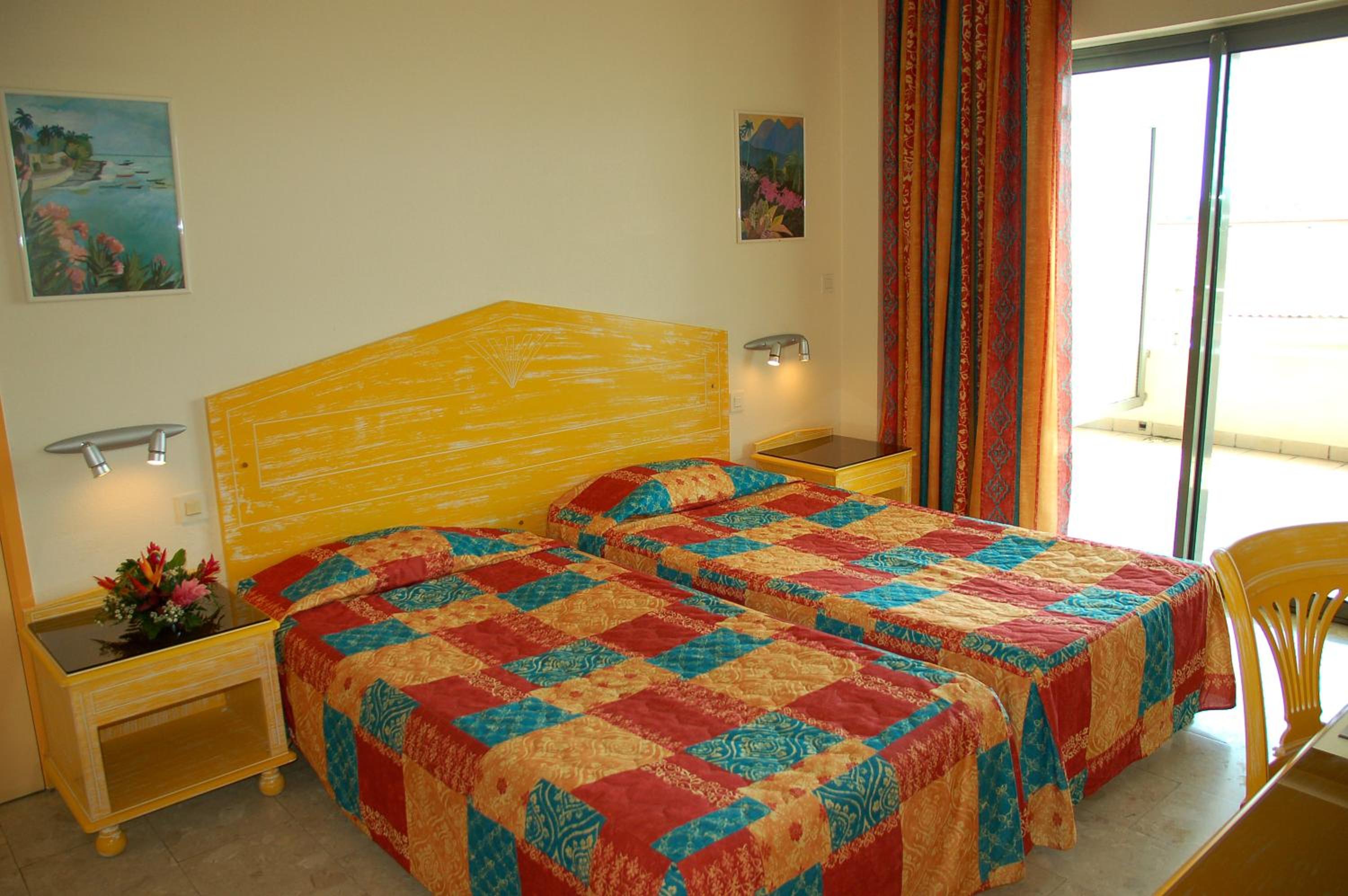 Standard Double or Twin Room - Photo 2