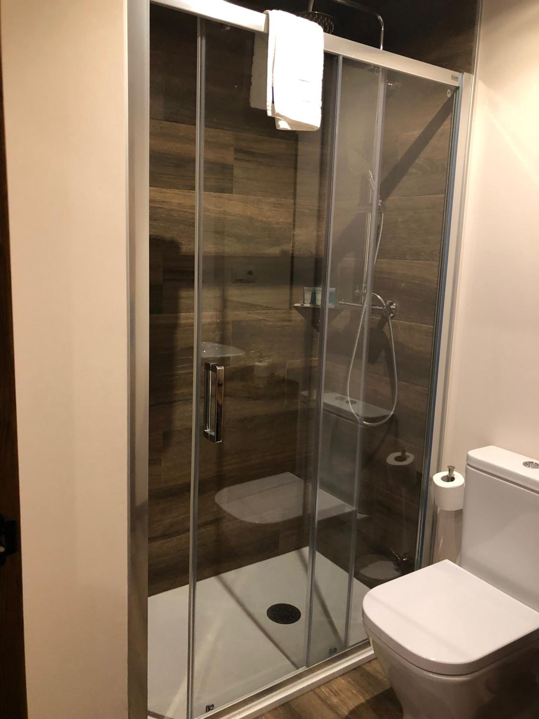 Double or Twin Room photo 2
