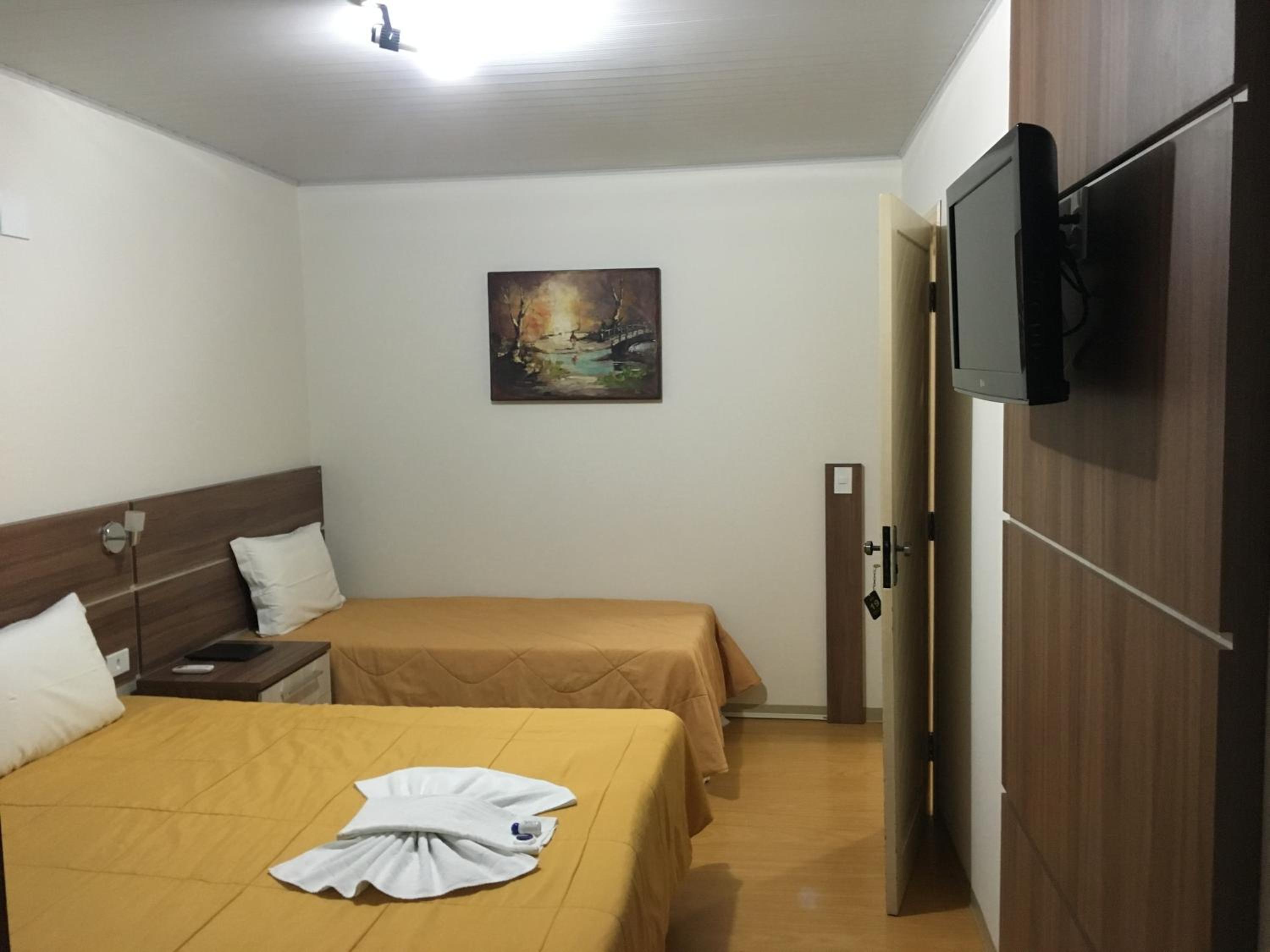 Deluxe Double Room with Extra Bed photo 1