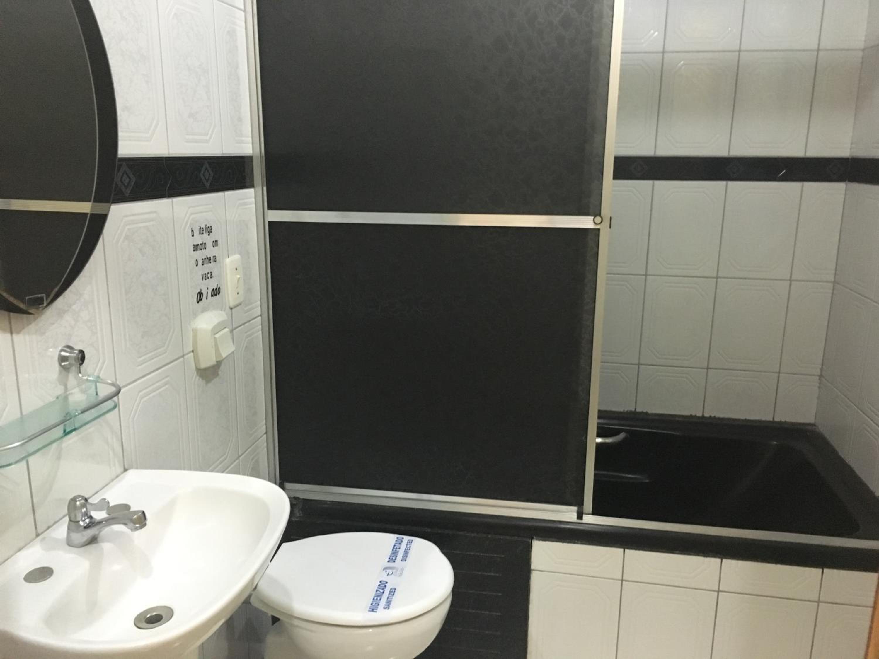Deluxe Double or Twin Room with Spa Bath photo 2