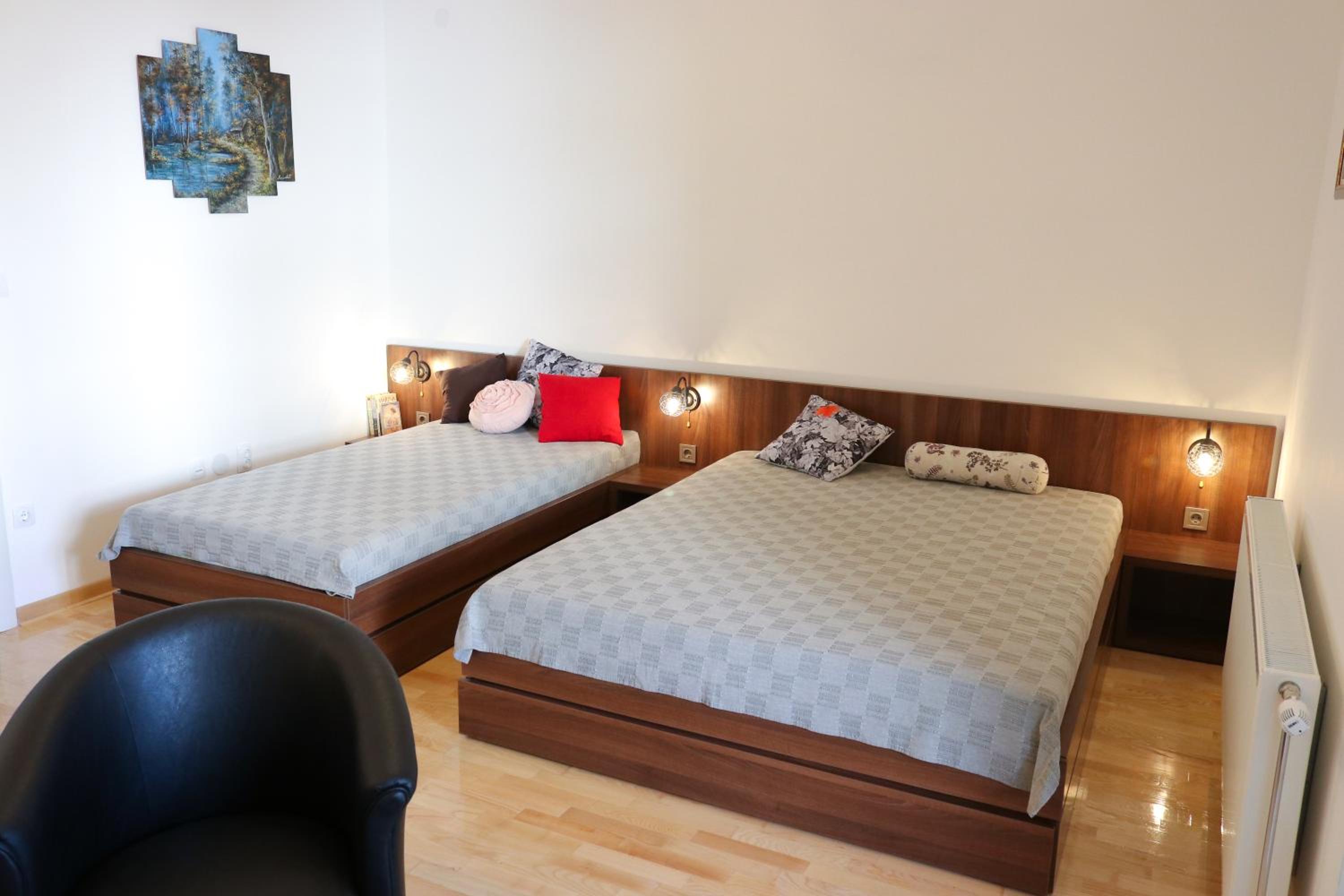 Apartment photo 3