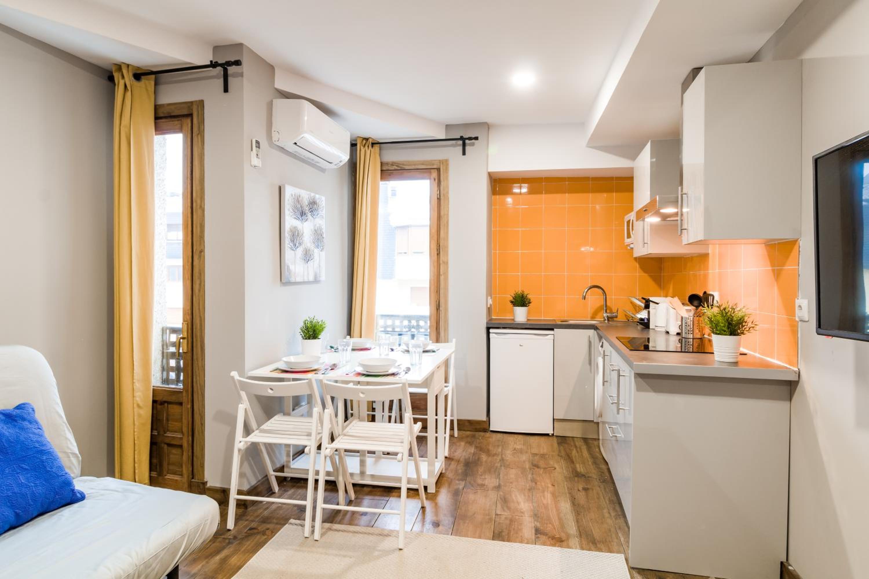 Apartment - Photo 16