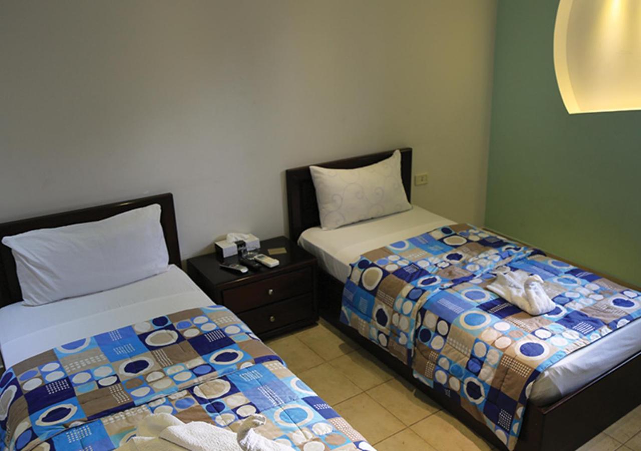 Twin Room photo 2