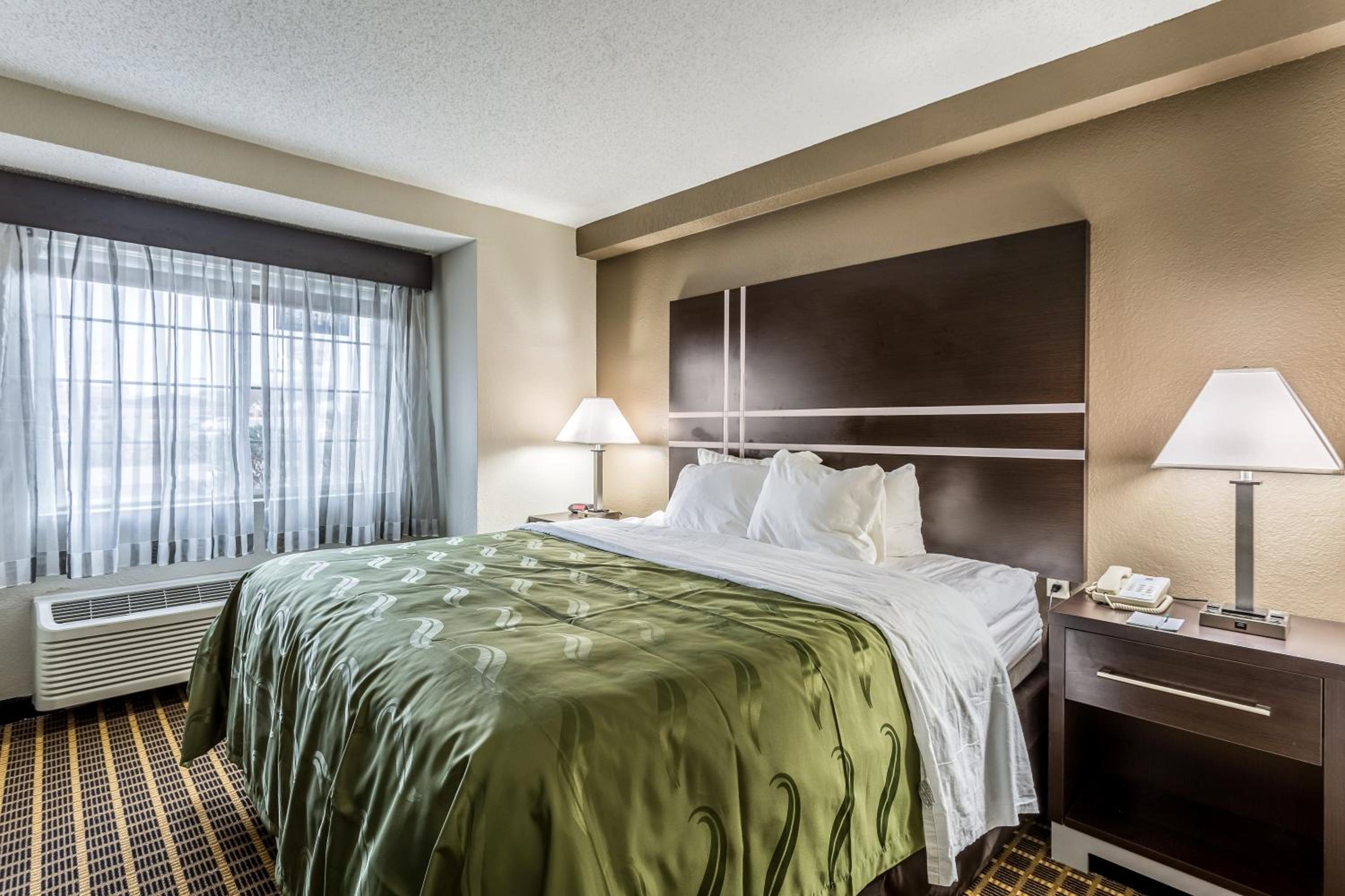 King Suite - Photo 5
