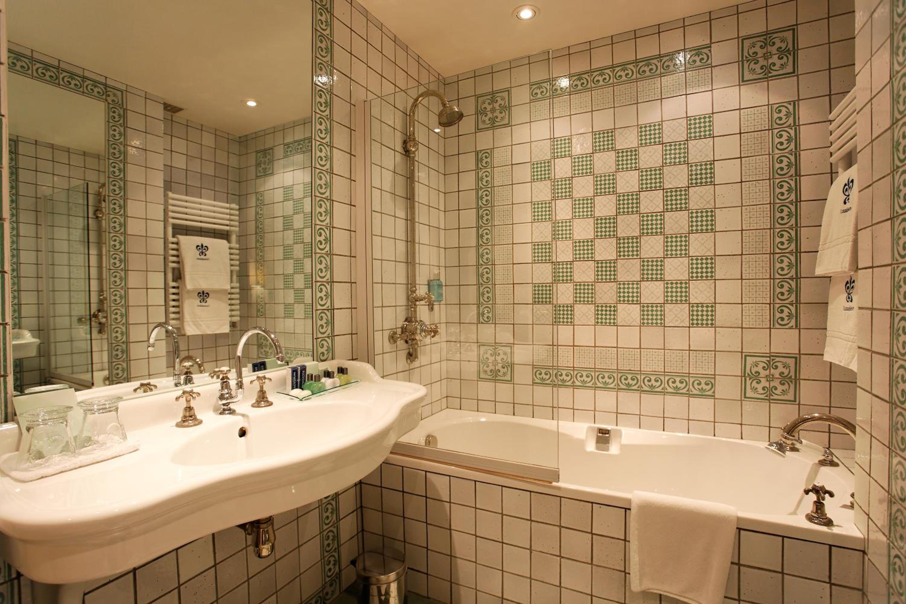 Privilege Double Room - Photo 8